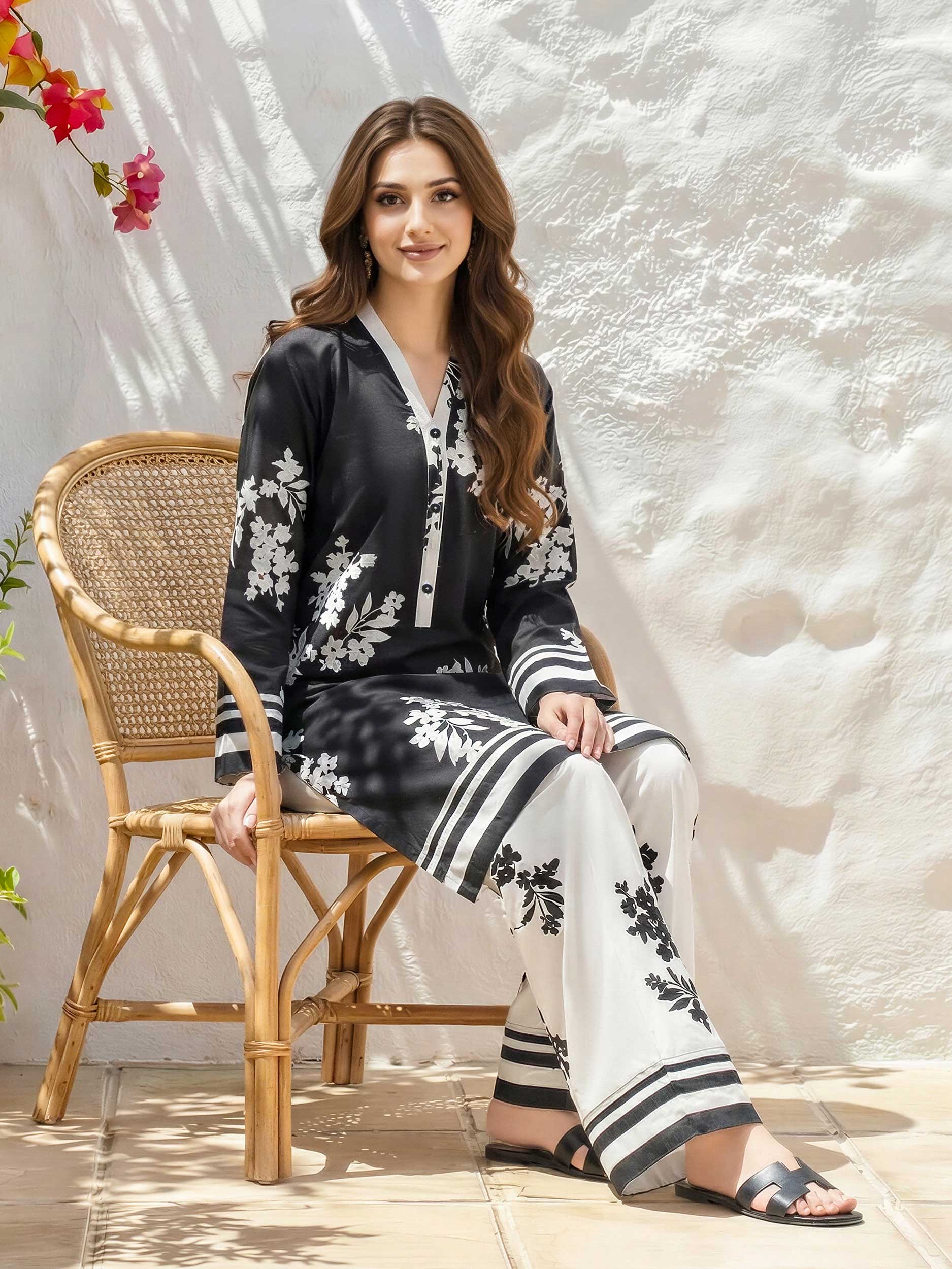 2 Piece Lawn Suit (Unstitched)