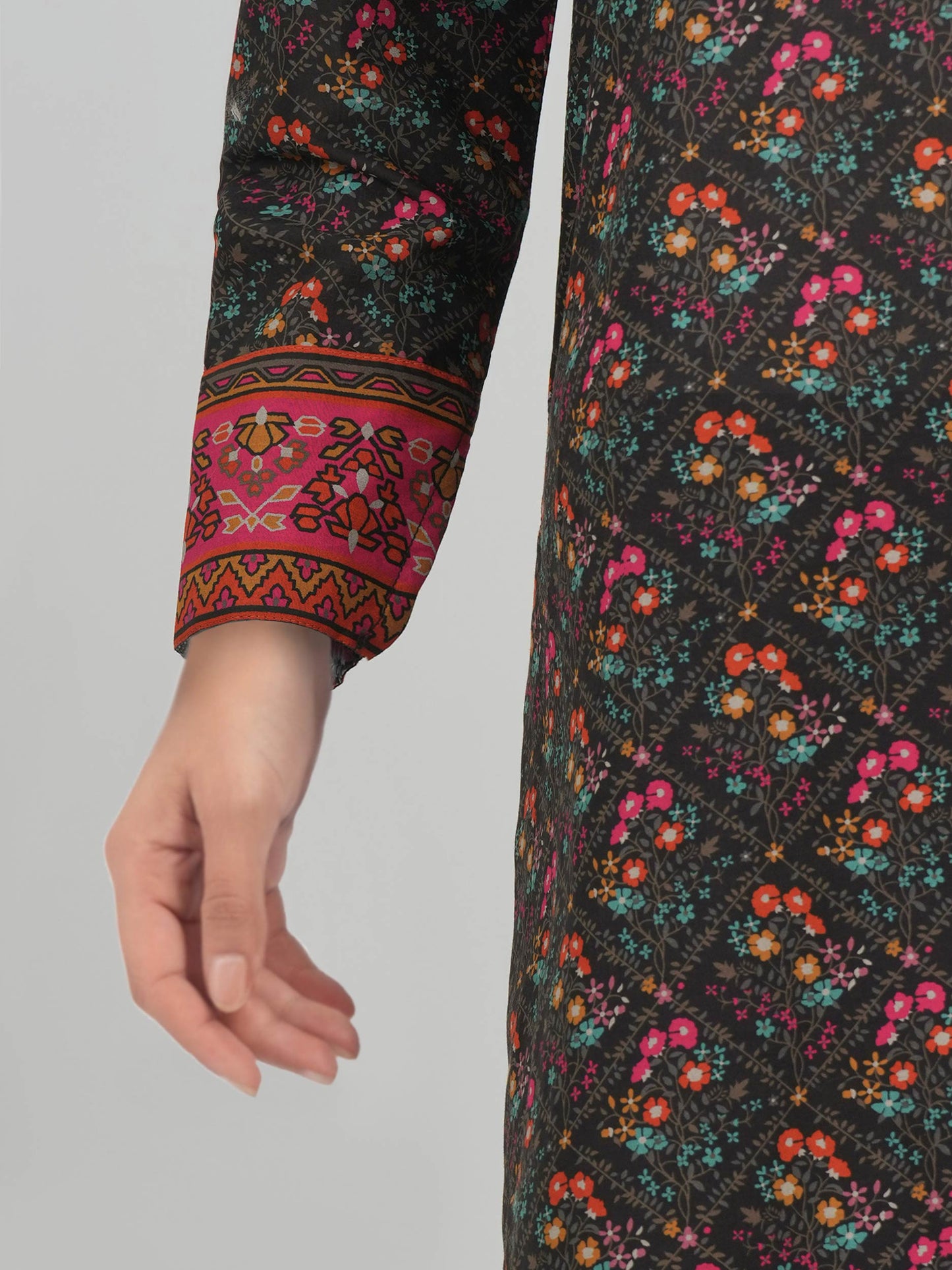3 Piece Lawn Suit (Unstitched)