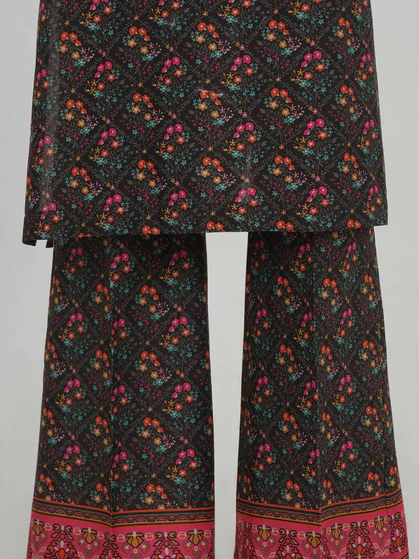 3 Piece Lawn Suit (Unstitched)
