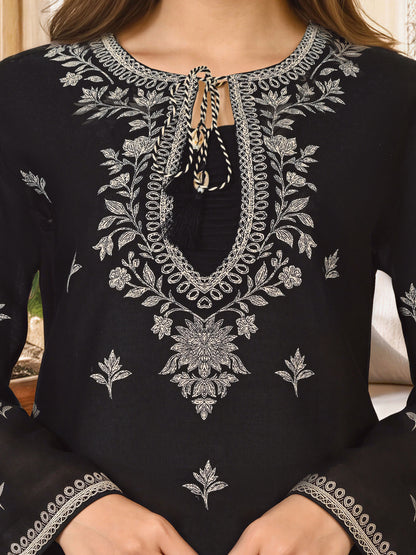 2 Piece Khaddar Paste Suit (Unstitched)