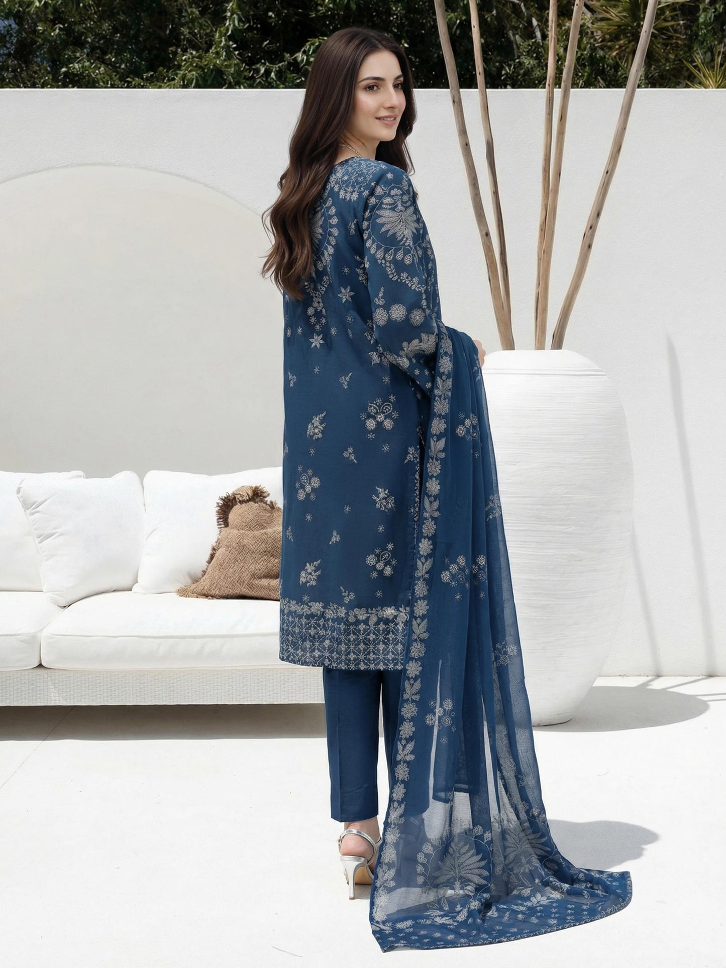 3 Piece Lawn Suit (Unstitched)