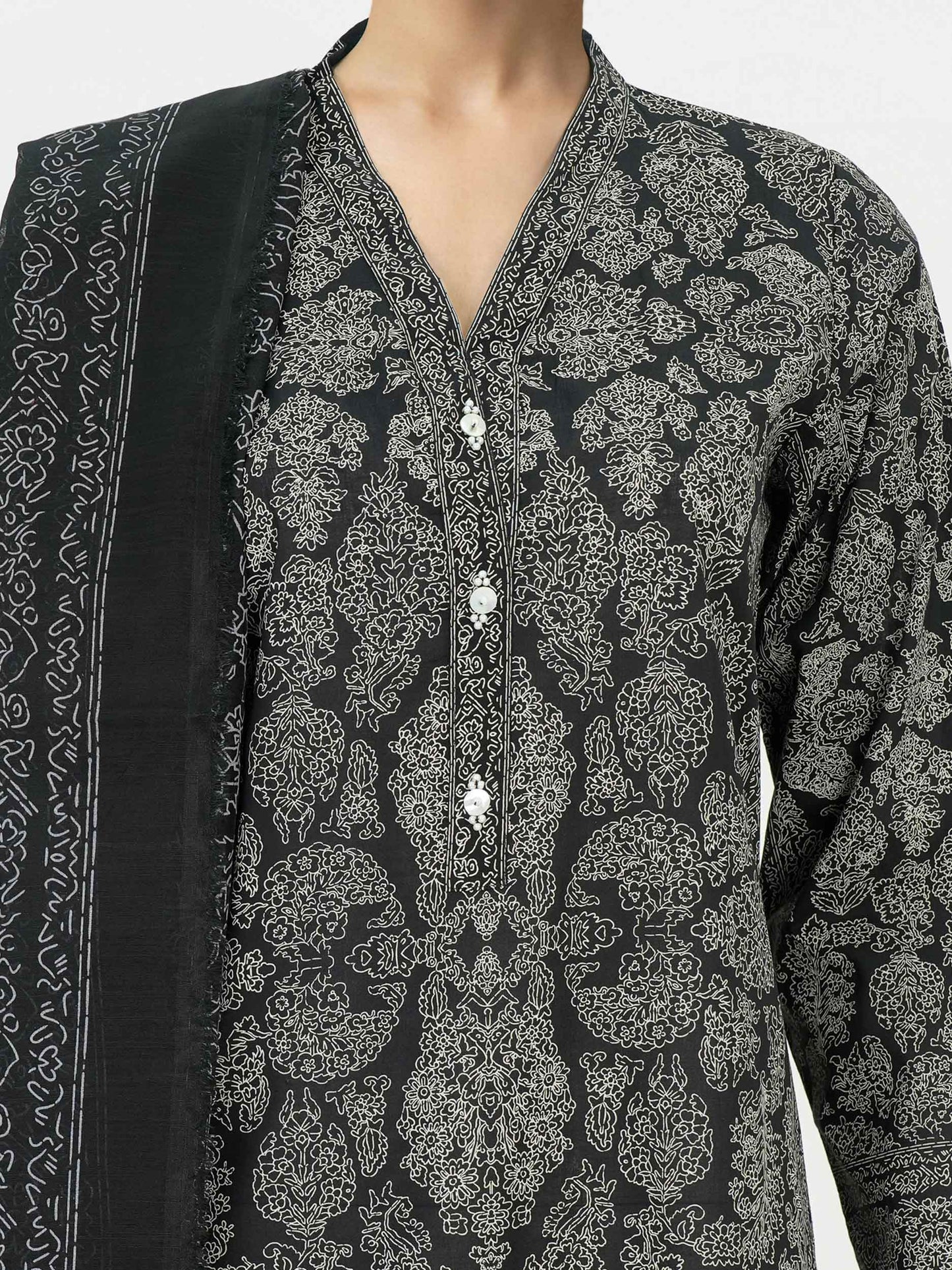 2 Piece Lawn Suit- Printed (Unstitched)