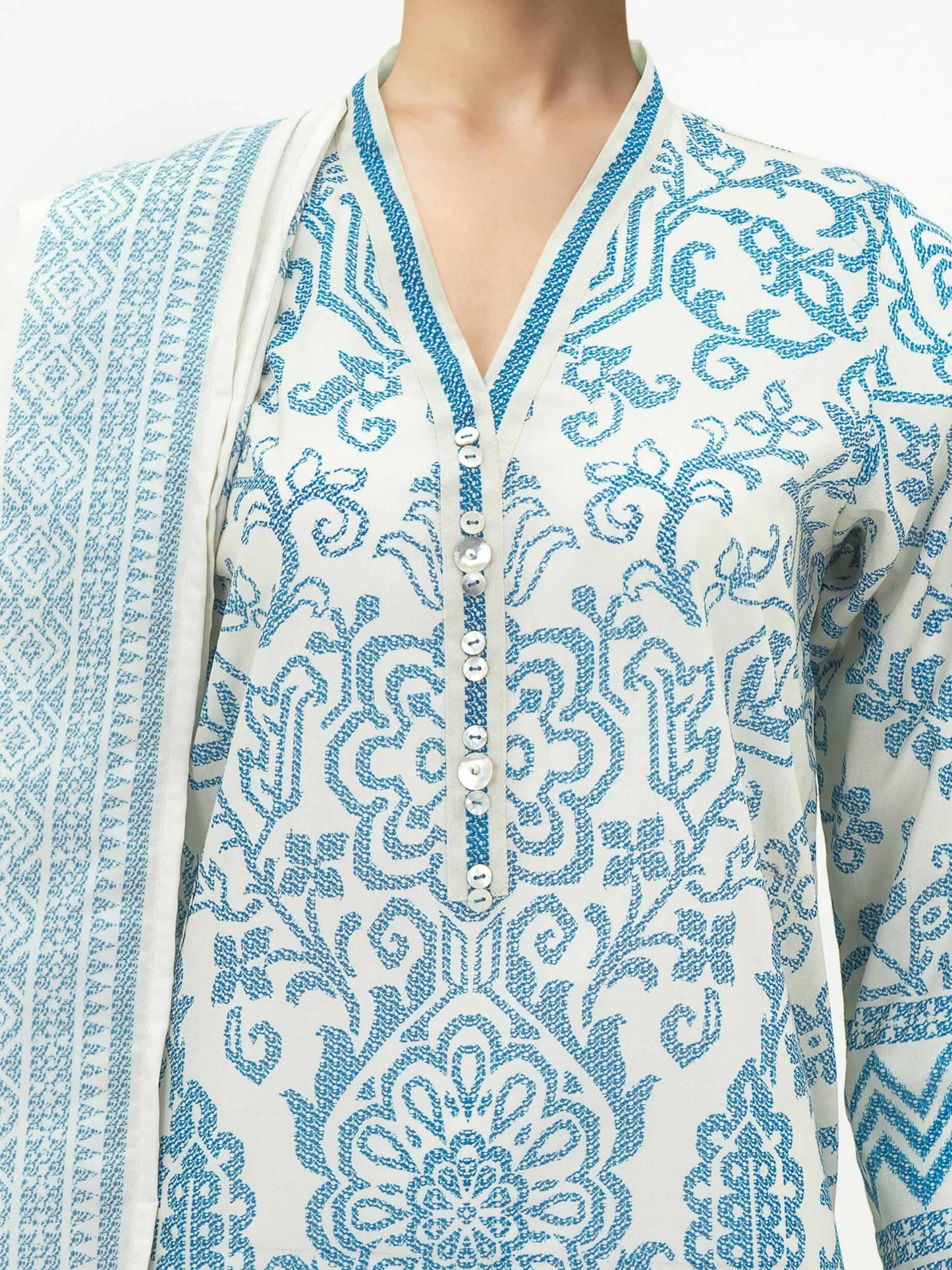 3 Piece Lawn Suit (Unstitched)