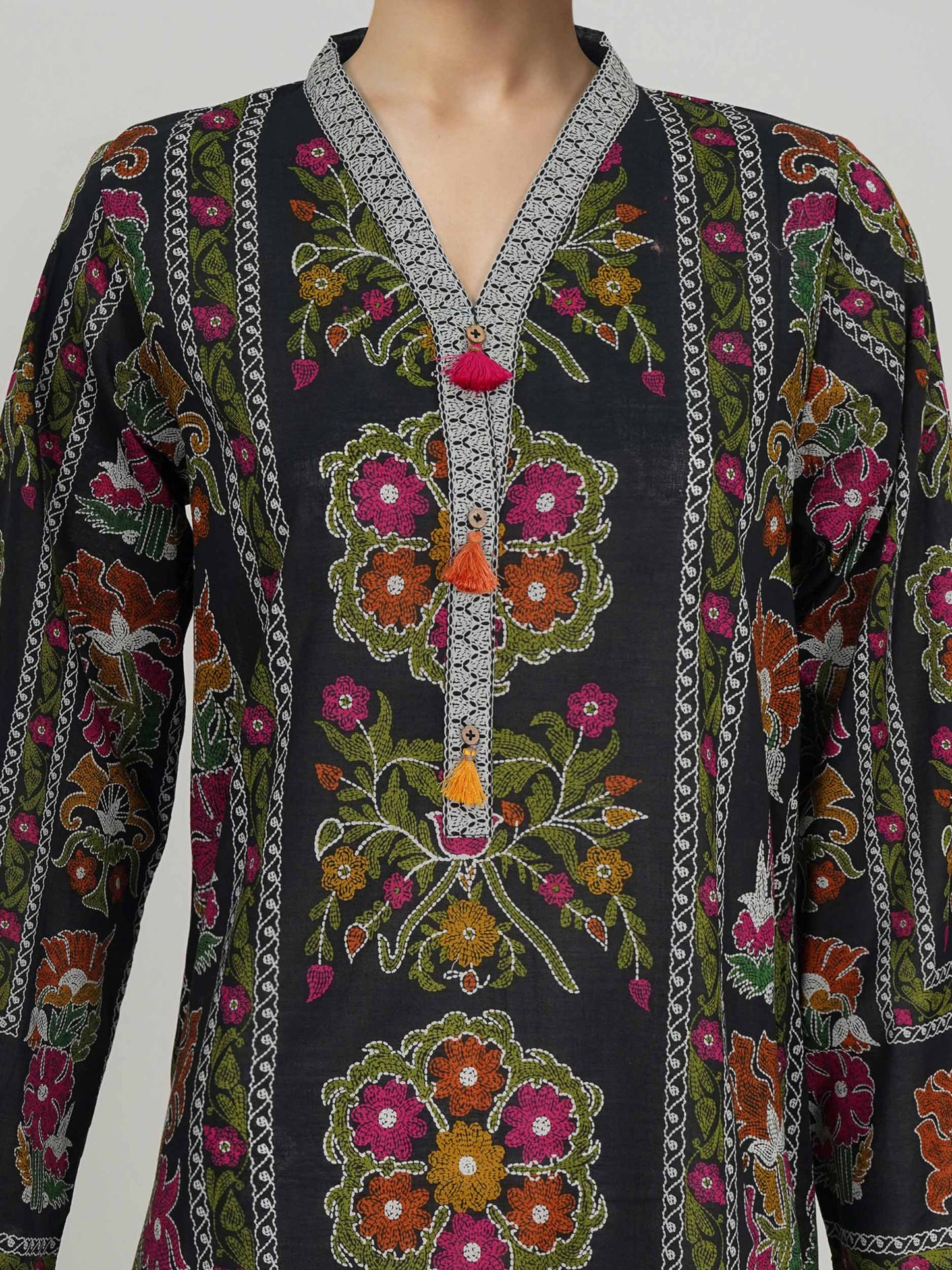 3 Piece Lawn Suit- Printed (Unstitched)