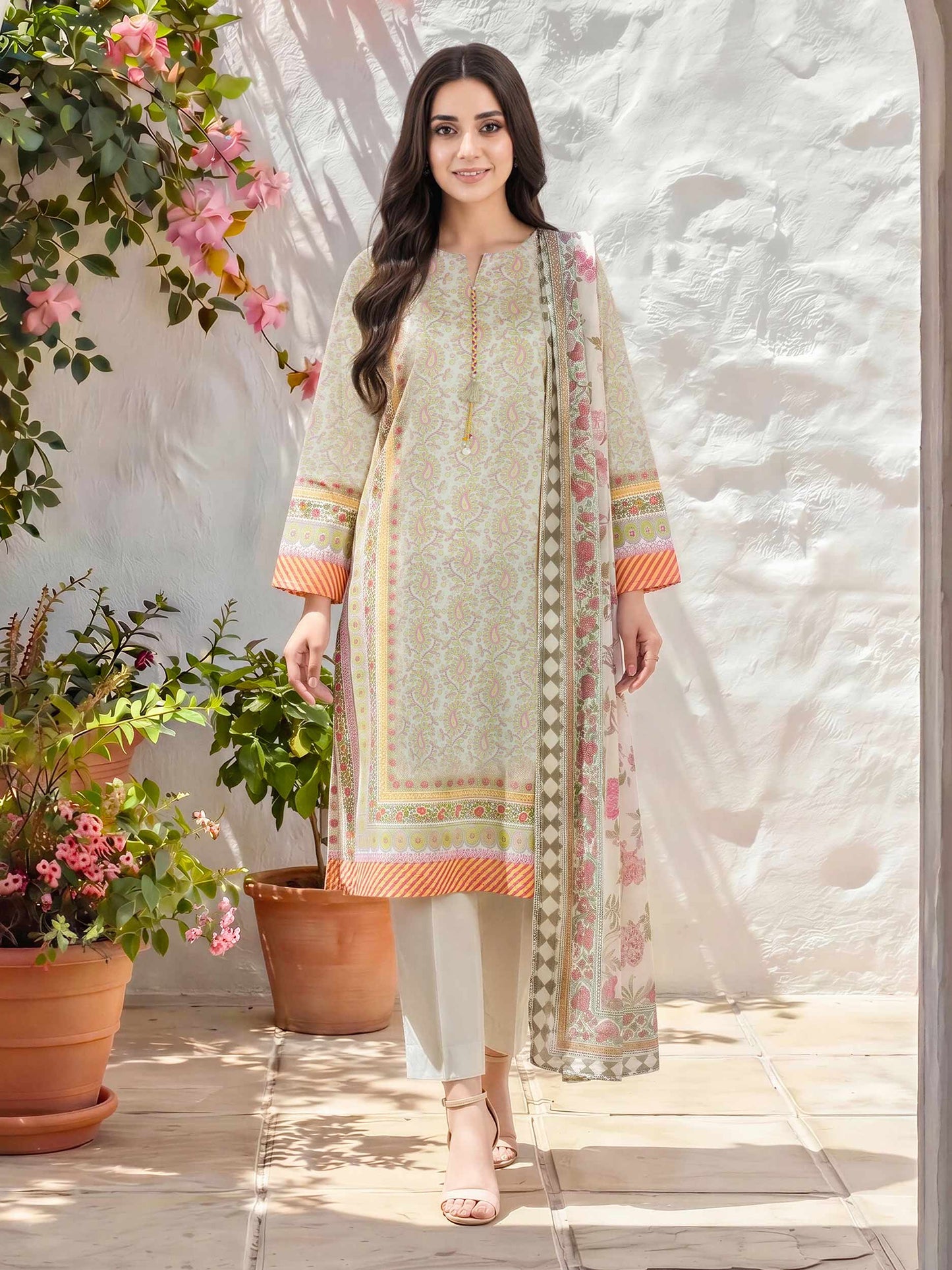 3 Piece Lawn Suit (Unstitched)