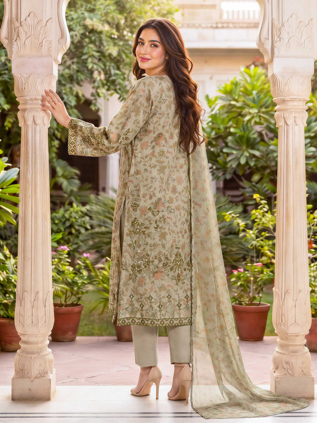 3 Piece Lawn Suit (Unstitched)
