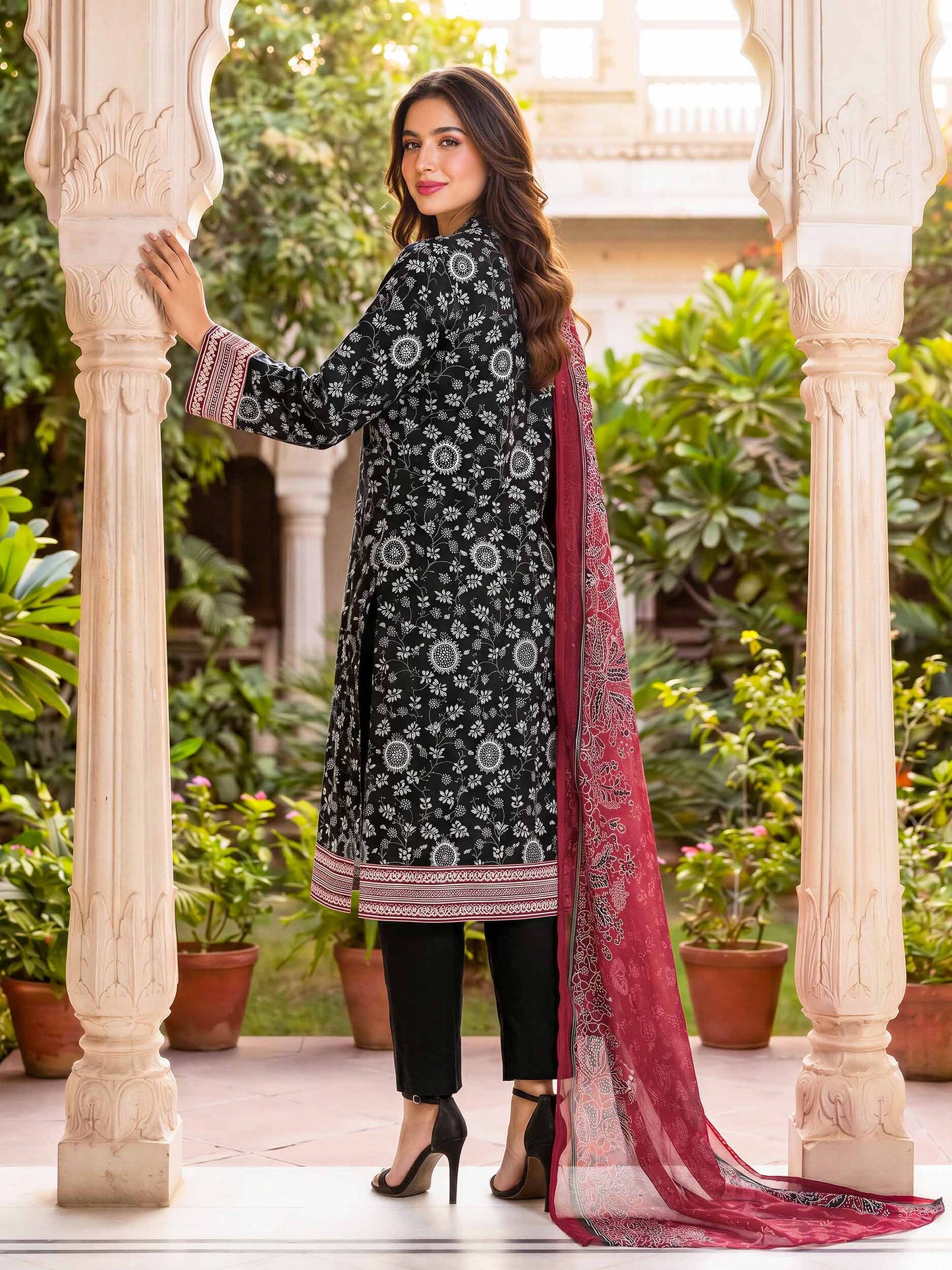 2 Piece Lawn Suit (Unstitched)