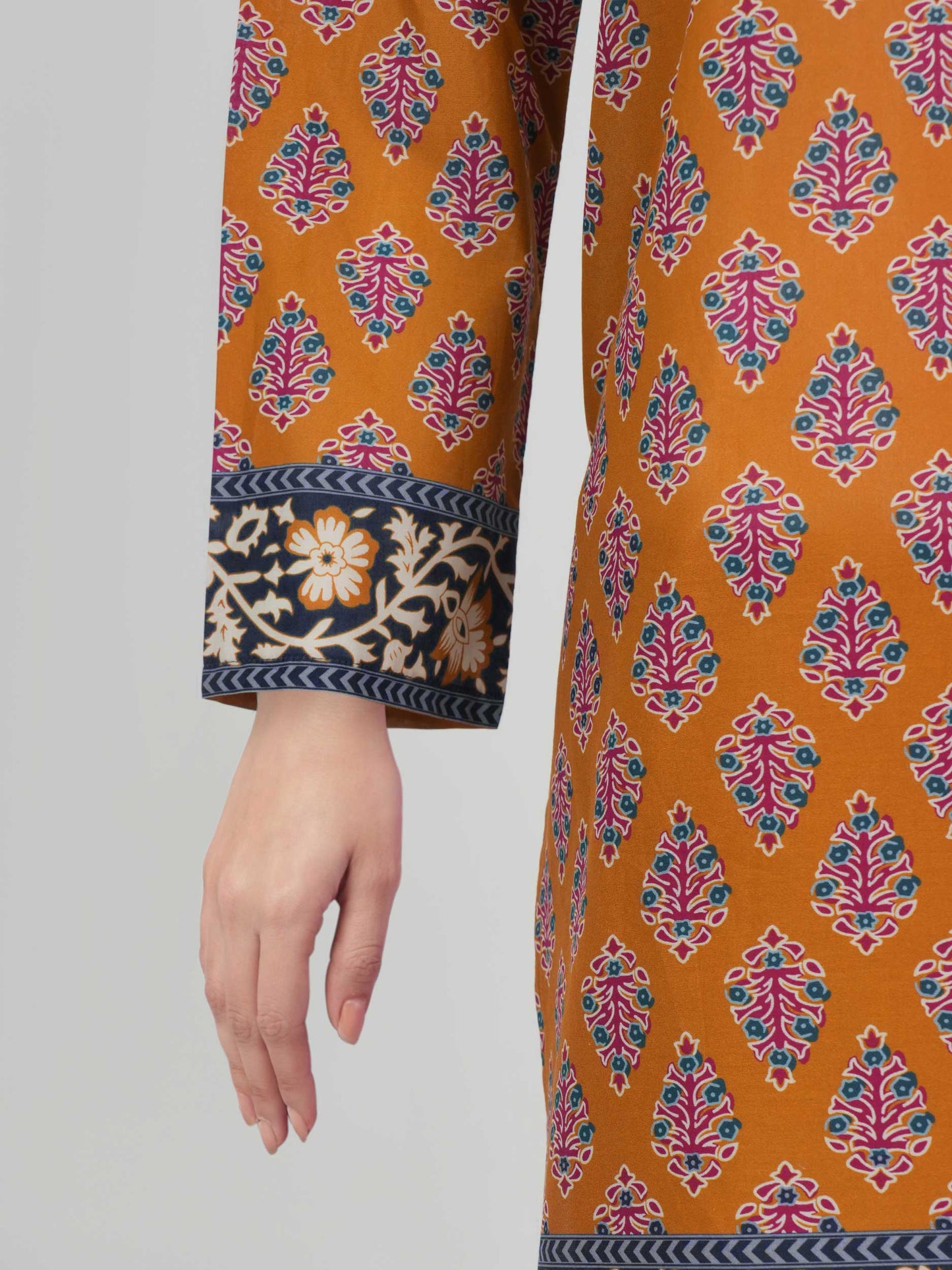 3 Piece Lawn Suit (Unstitched)