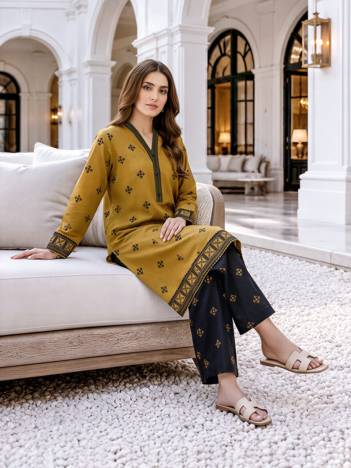 2 Piece Slub Khaddar Suit (Unstitched)