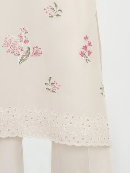 3 Piece Lawn Suit- Embroidered (Unstitched)