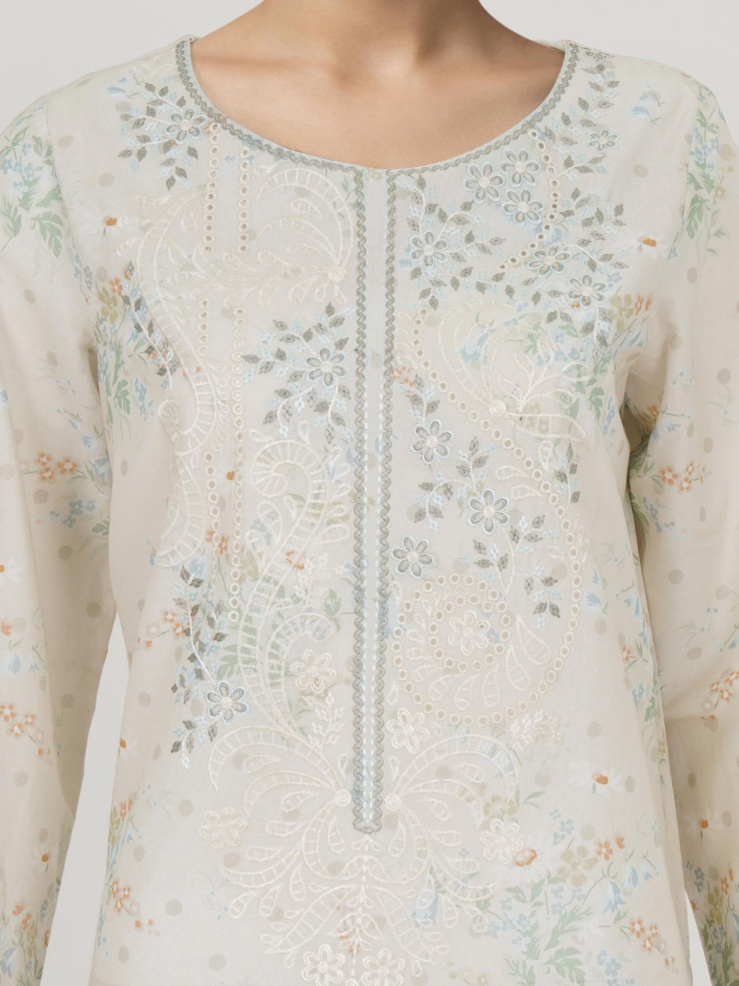 3 Piece Premium Lawn Suit- Embroidered (Unstitched)