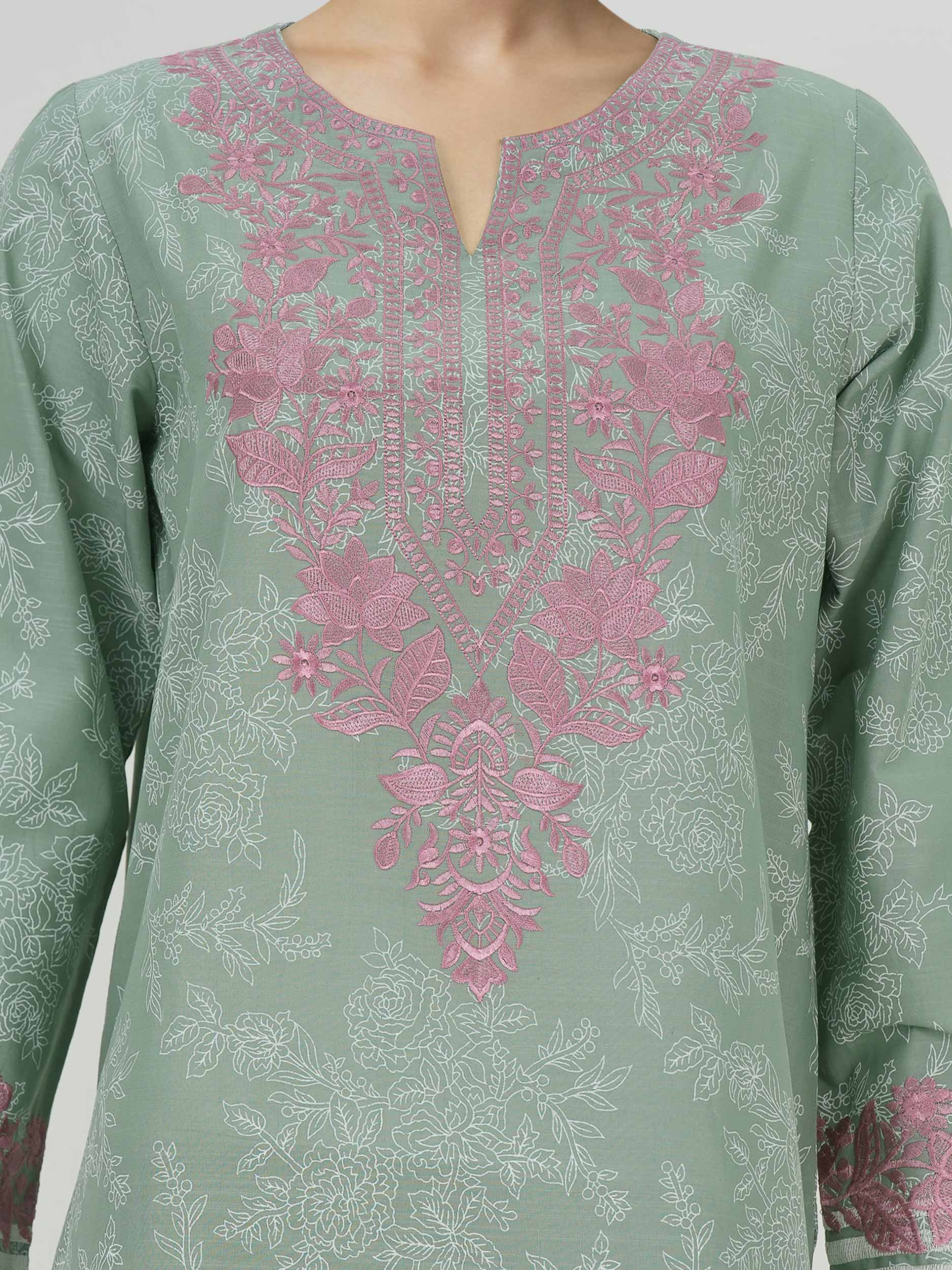 3 Piece Lawn Slub Suit-  Embroidered (Unstitched)