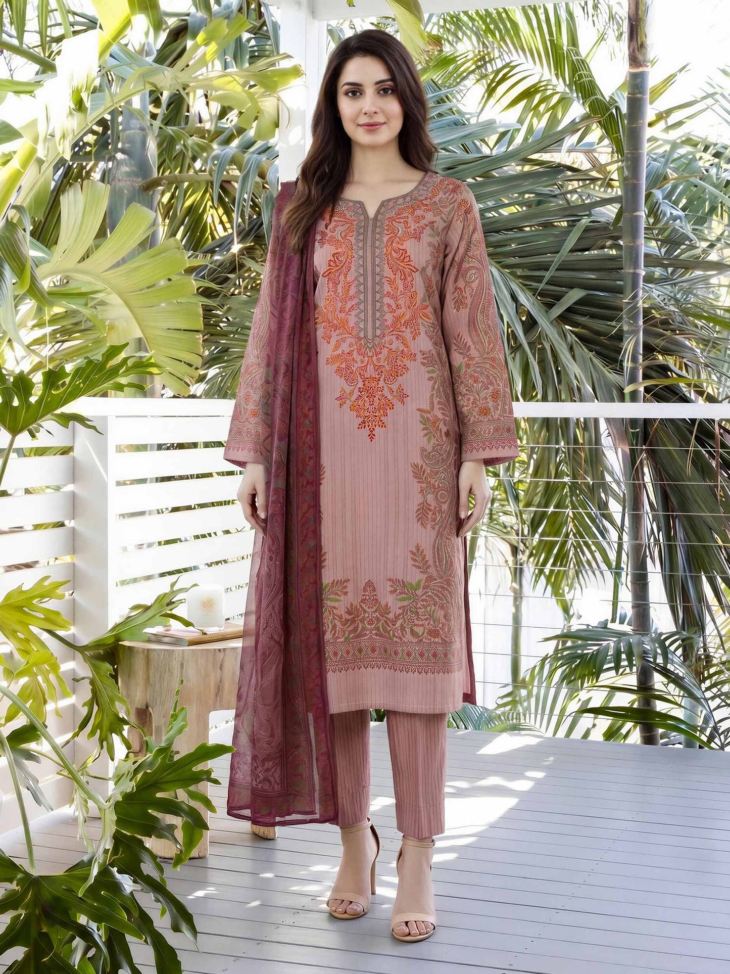 3 Piece Lawn Suit- Embroidered (Unstitched)