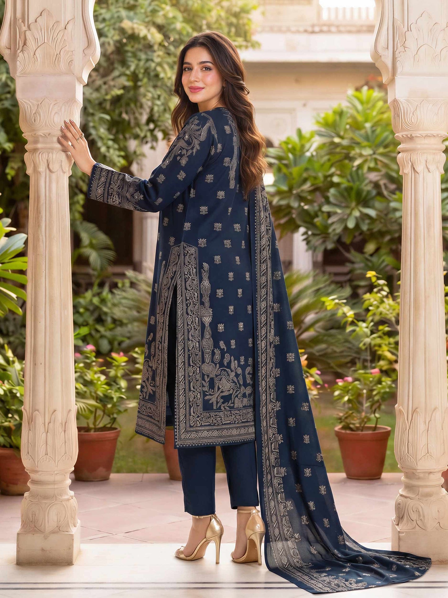 3 Piece Lawn Suit (Unstitched)
