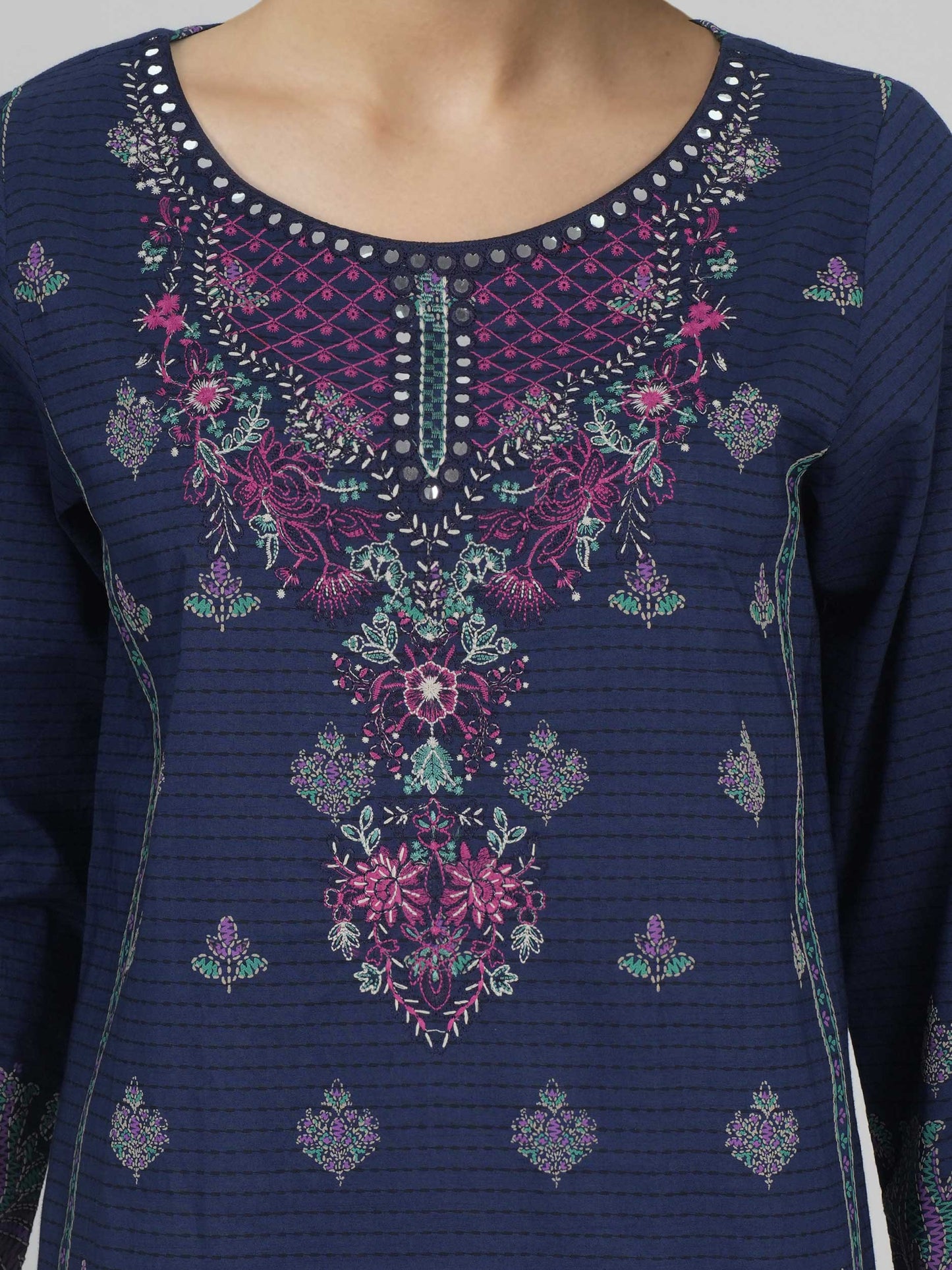 3 Piece Lawn Suit-  Embroidered (Unstitched)
