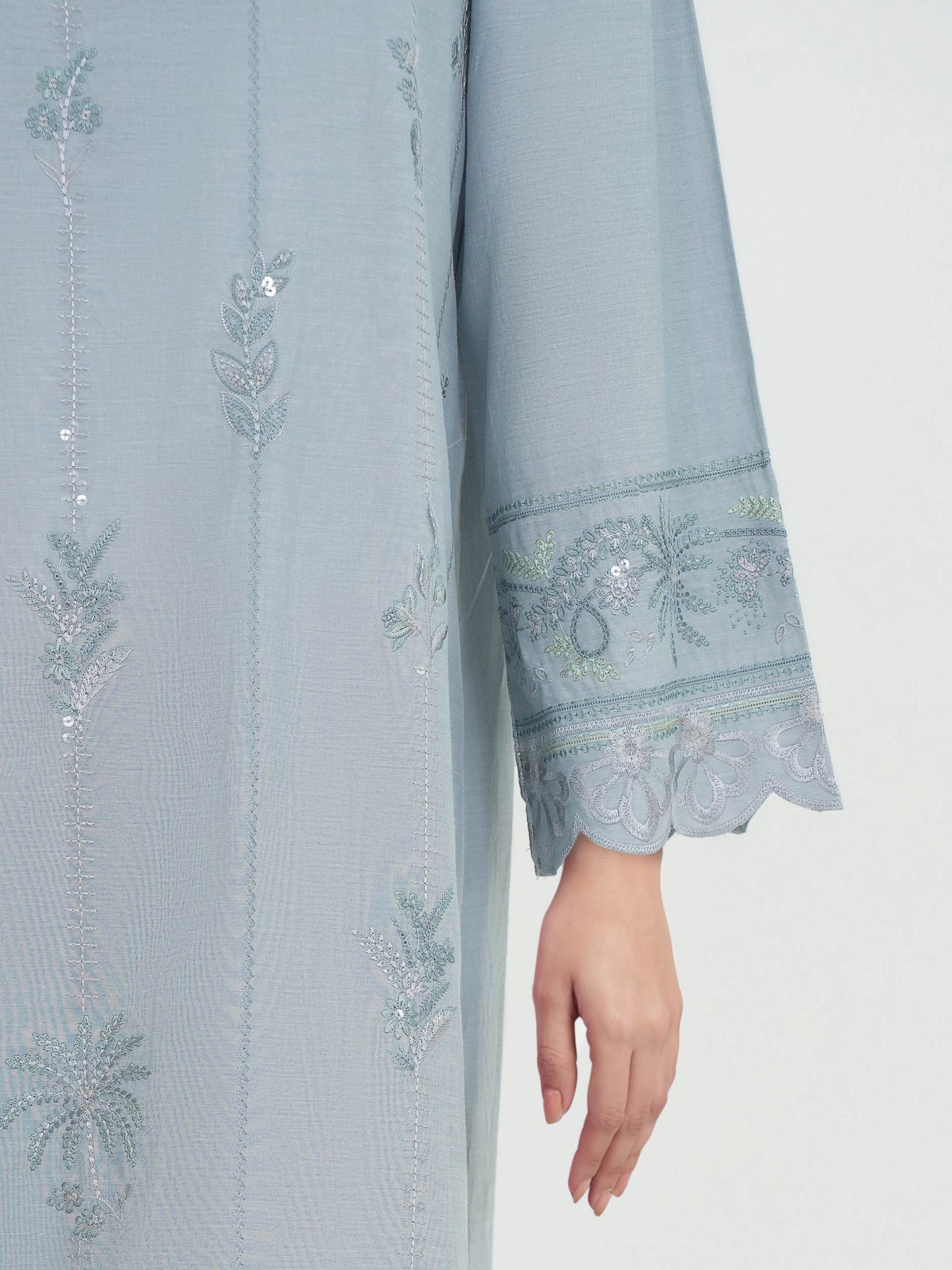 3 Piece Lawn Suit- Embroidered (Unstitched)