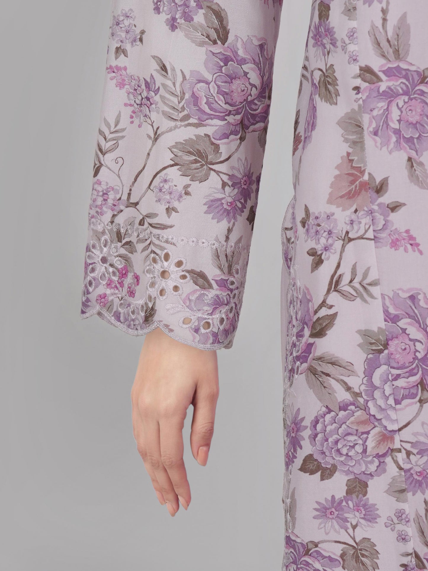 3 Piece Lawn Suit- Embroidered (Unstitched)