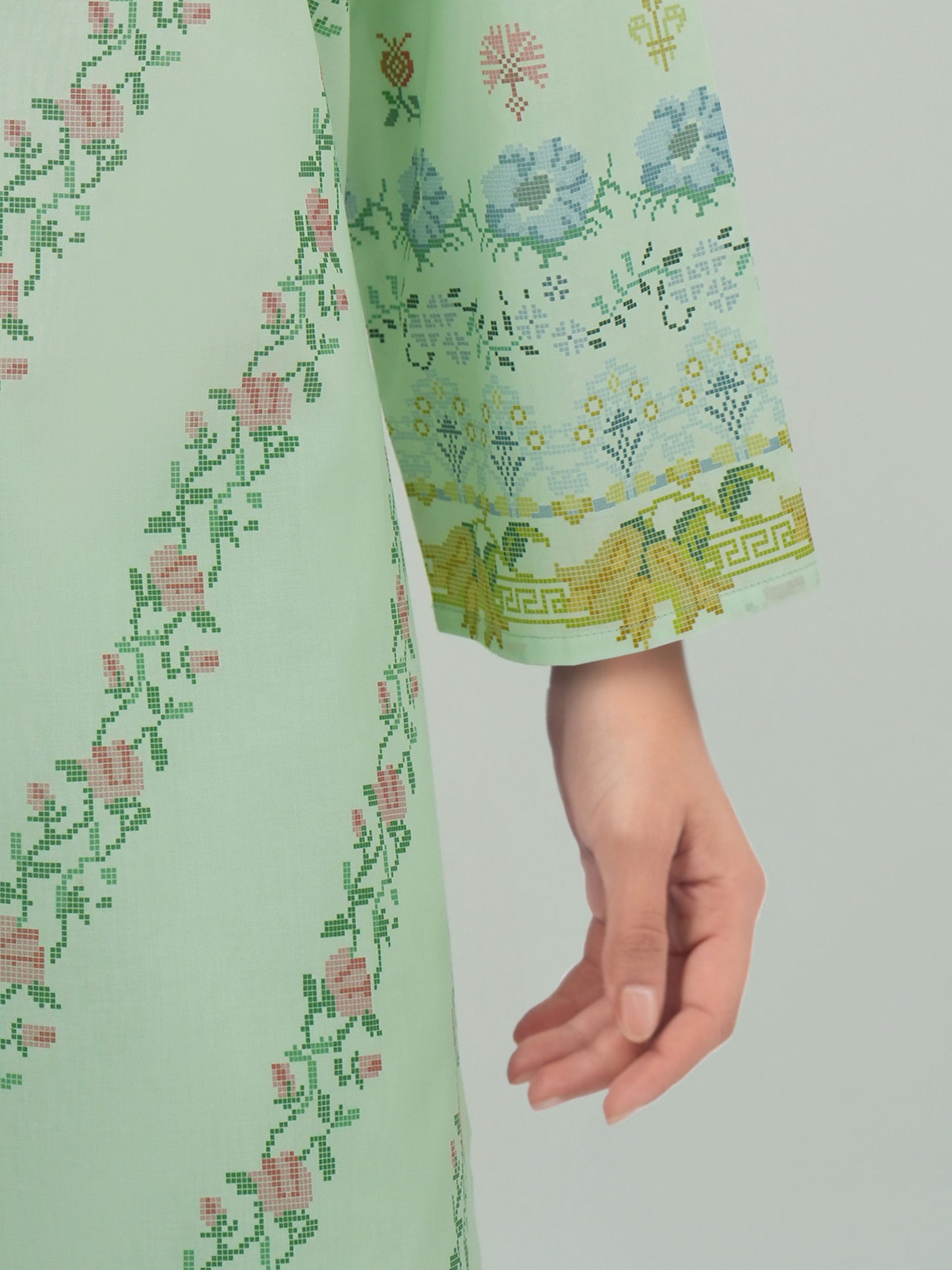 3 Piece Lawn Suit- Embroidered (Unstitched)