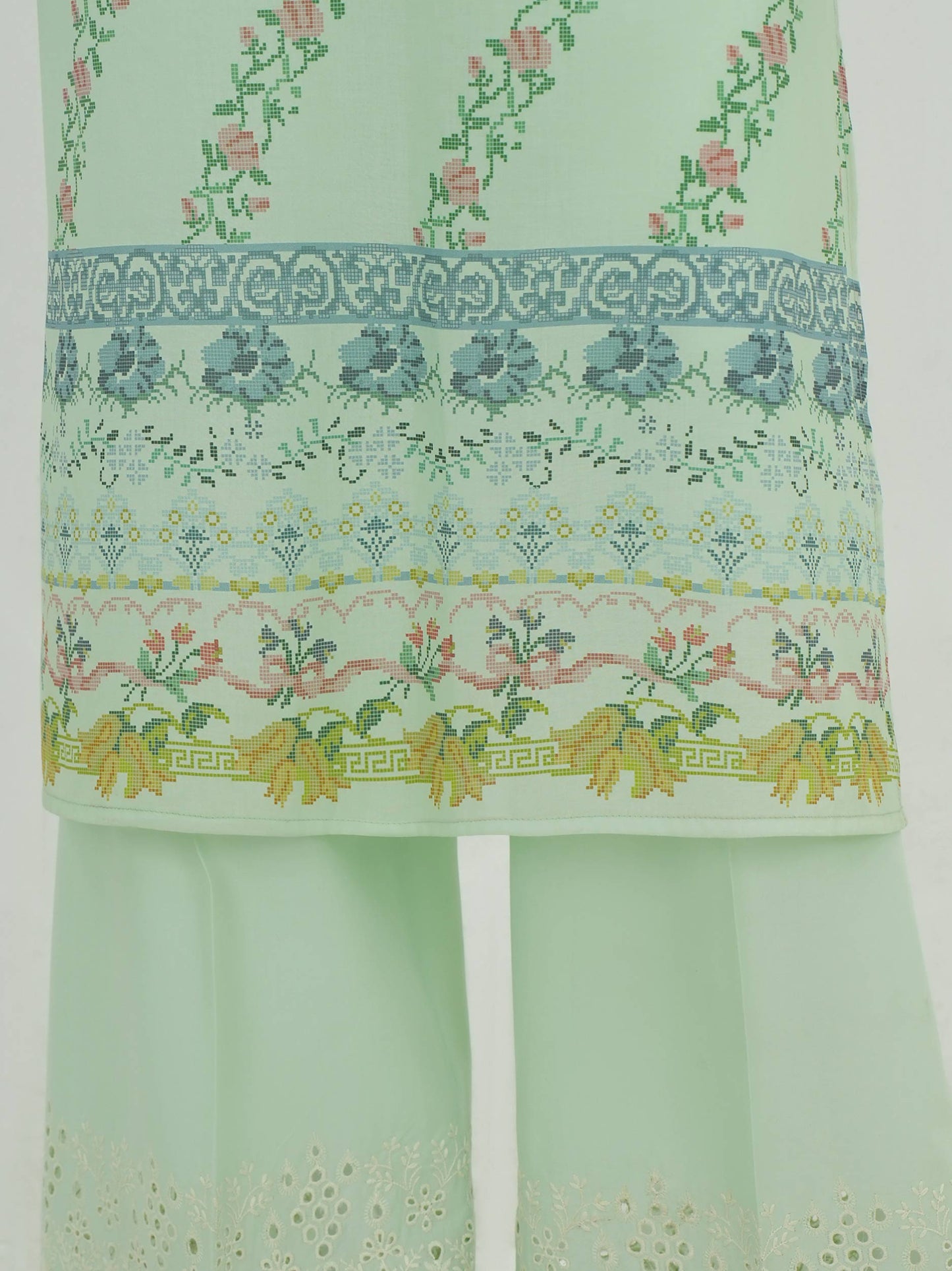 3 Piece Lawn Suit- Embroidered (Unstitched)