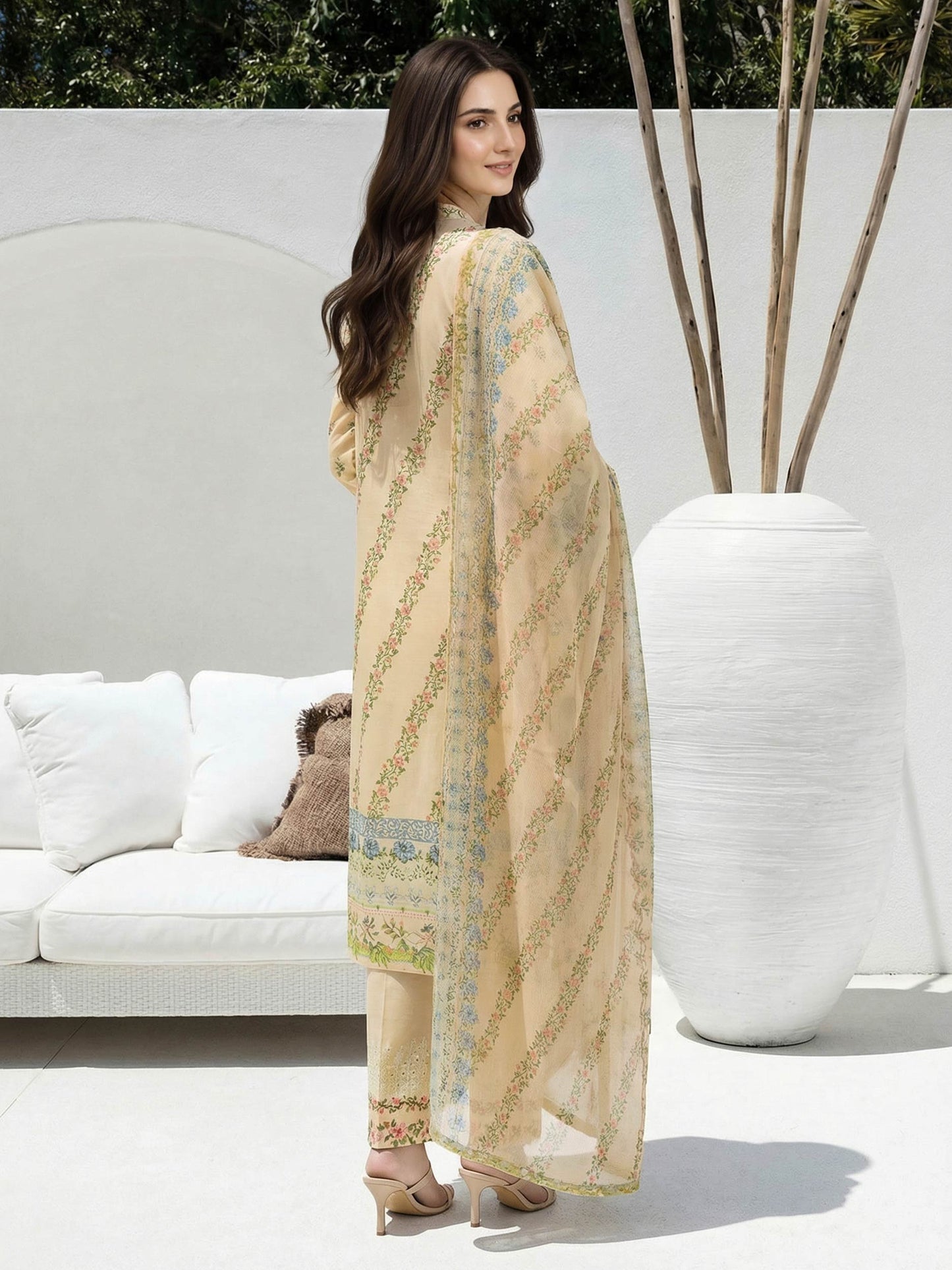 3 Piece Lawn Suit- Embroidered (Unstitched)