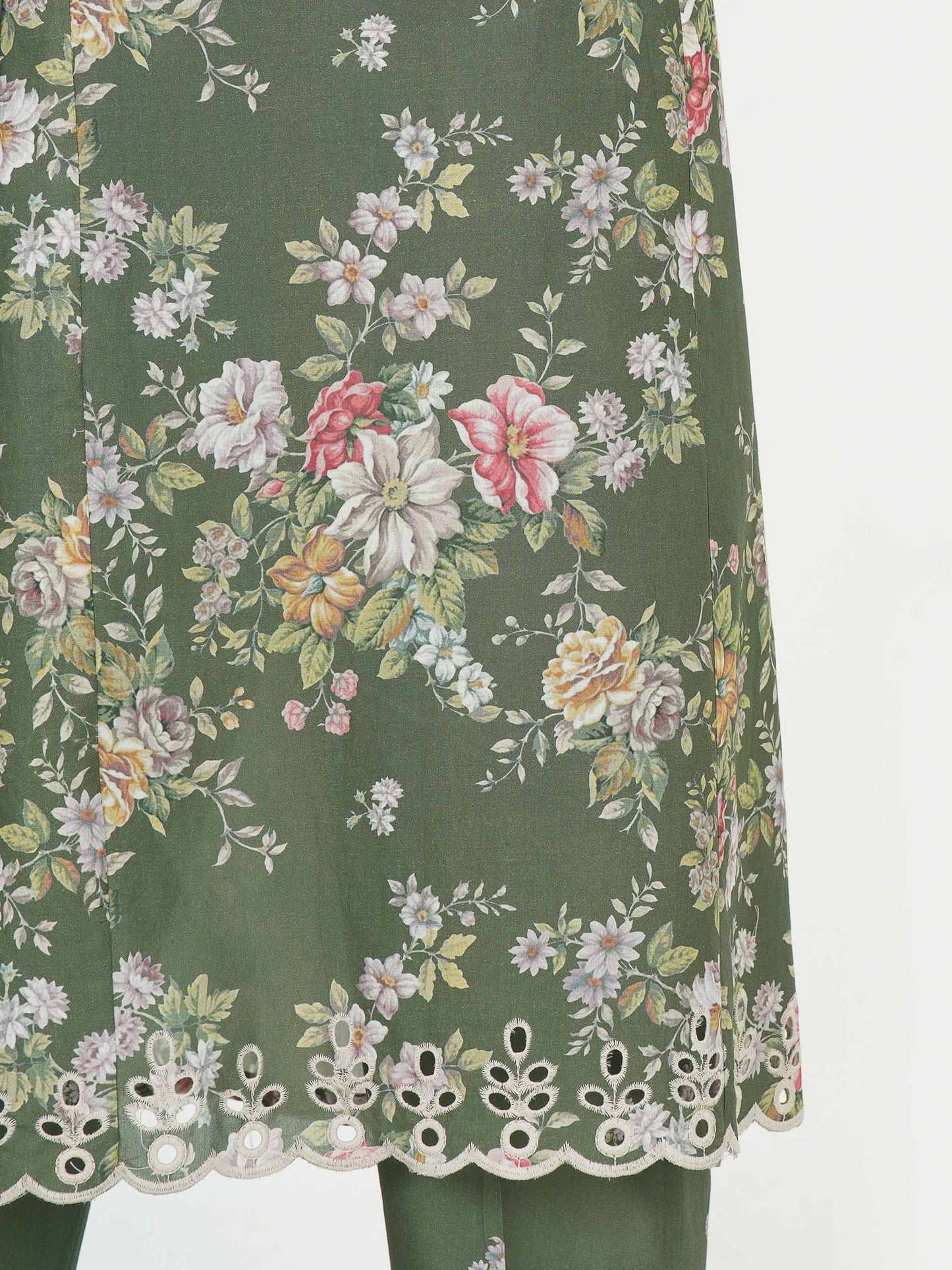 3 Piece Lawn Suit- Embroidered (Unstitched)