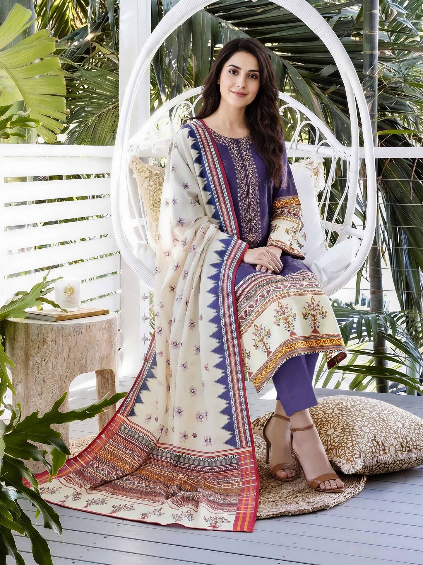 3 Piece Lawn Suit- Embroidered (Unstitched)