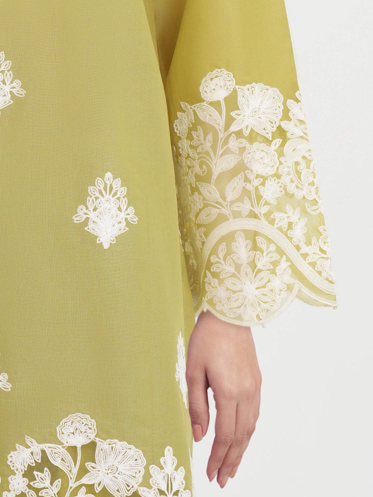 3 Piece Lawn Suit-Embroidered (Unstitched)