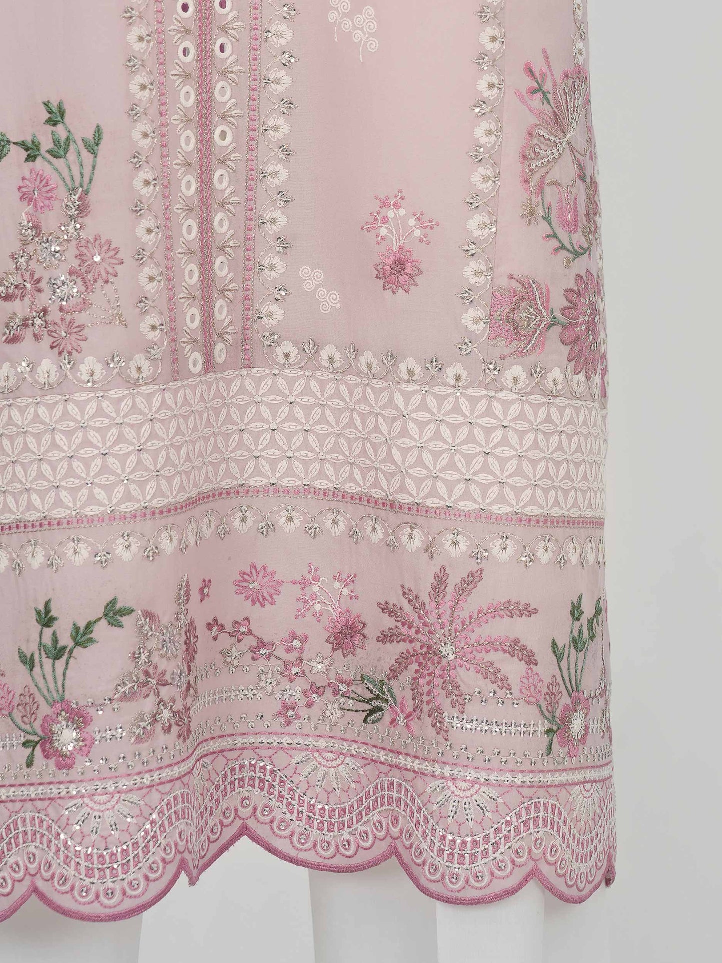 3 Piece Lawn Suit-Embroidered (Unstitched)