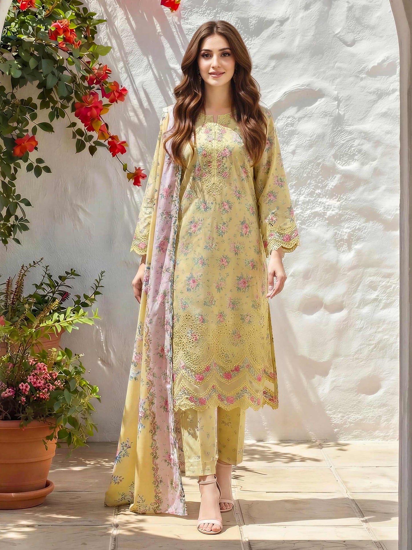 3 Piece Lawn Suit- Embroidered (Unstitched)