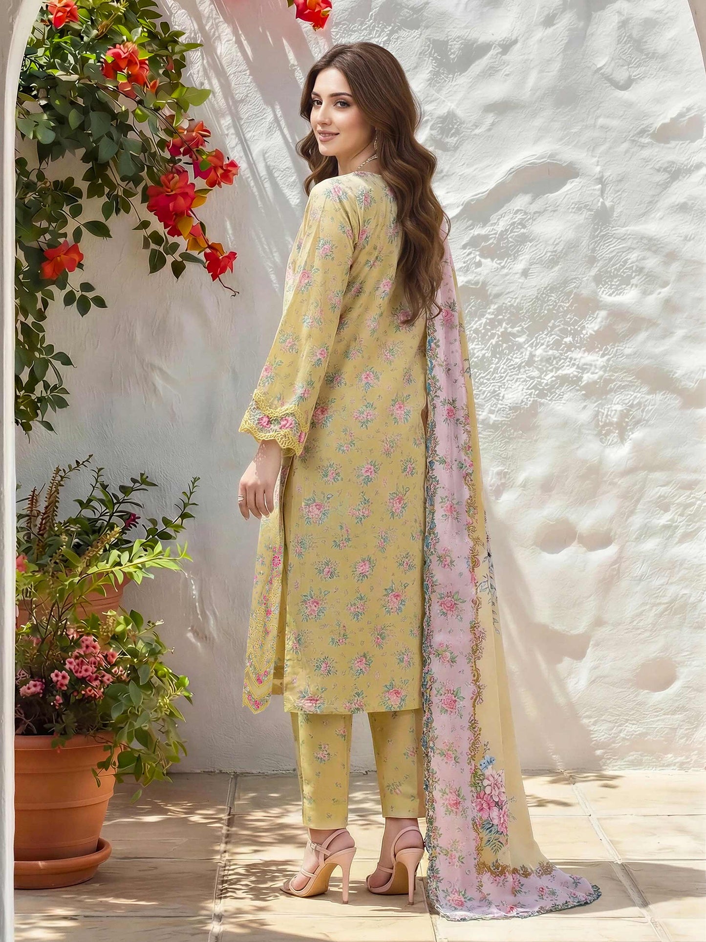 3 Piece Lawn Suit- Embroidered (Unstitched)