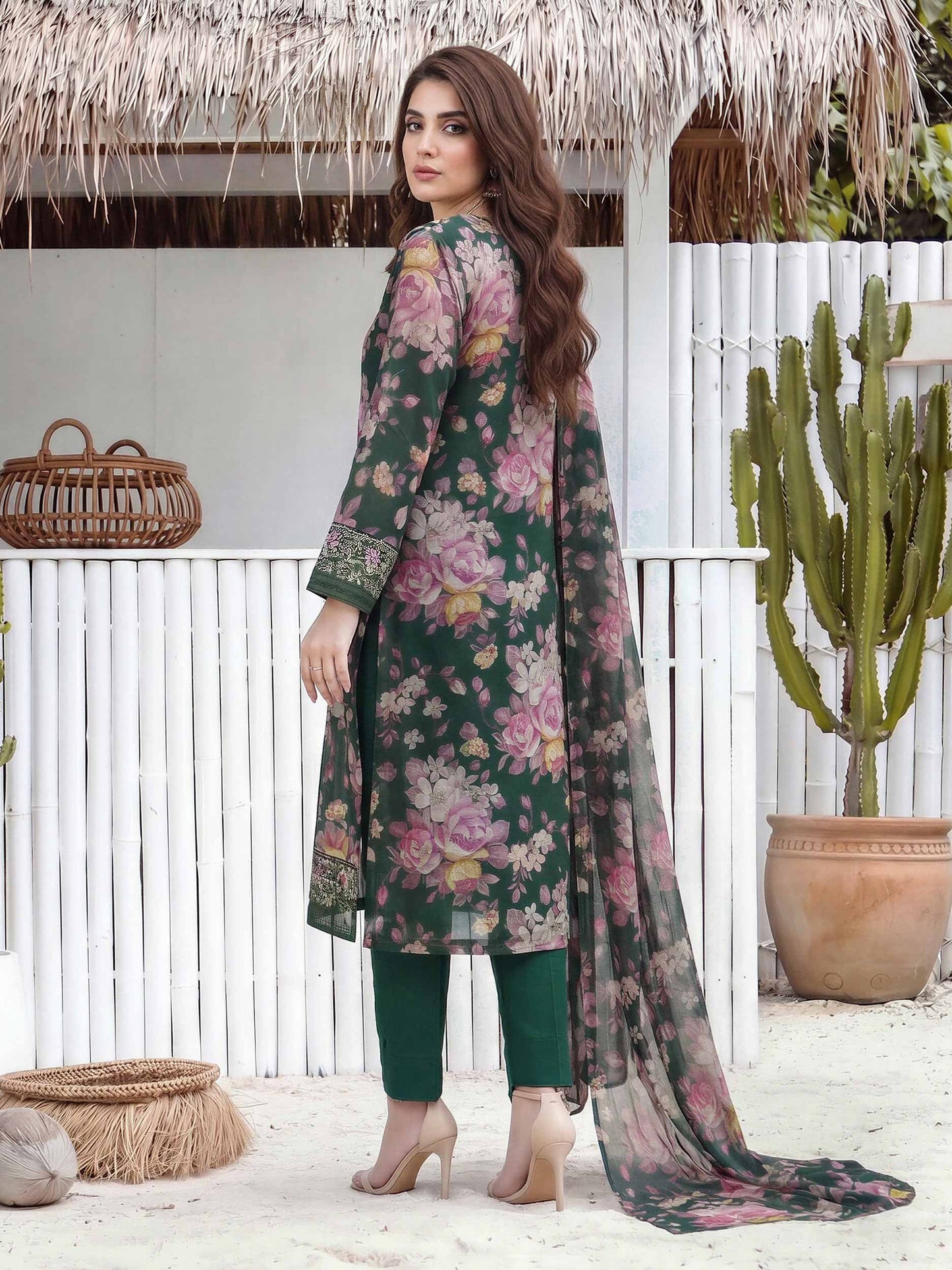 3 Piece Lawn Suit- Embroidered (Unstitched)