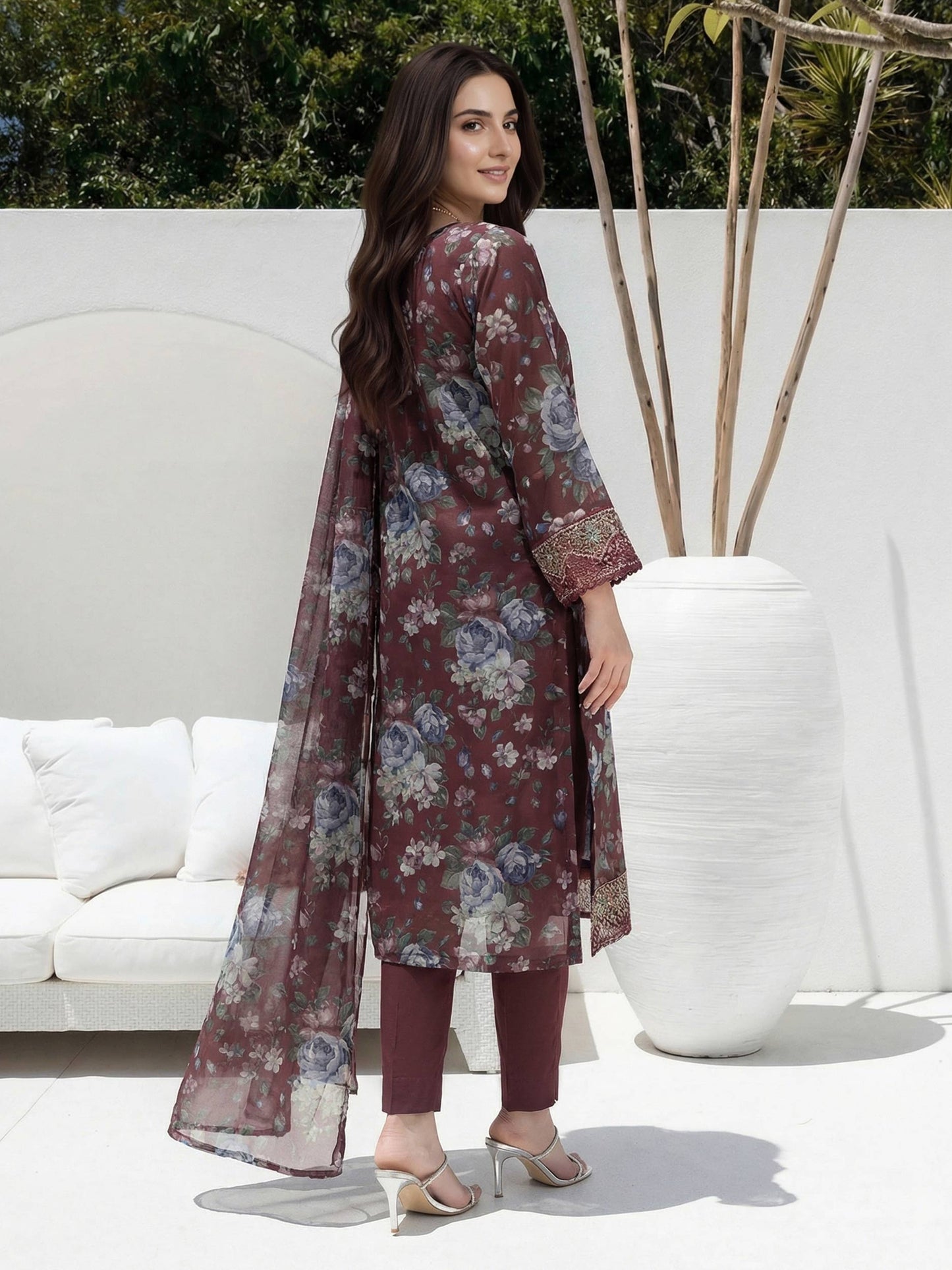 3 Piece Lawn Suit- Embroidered (Unstitched)