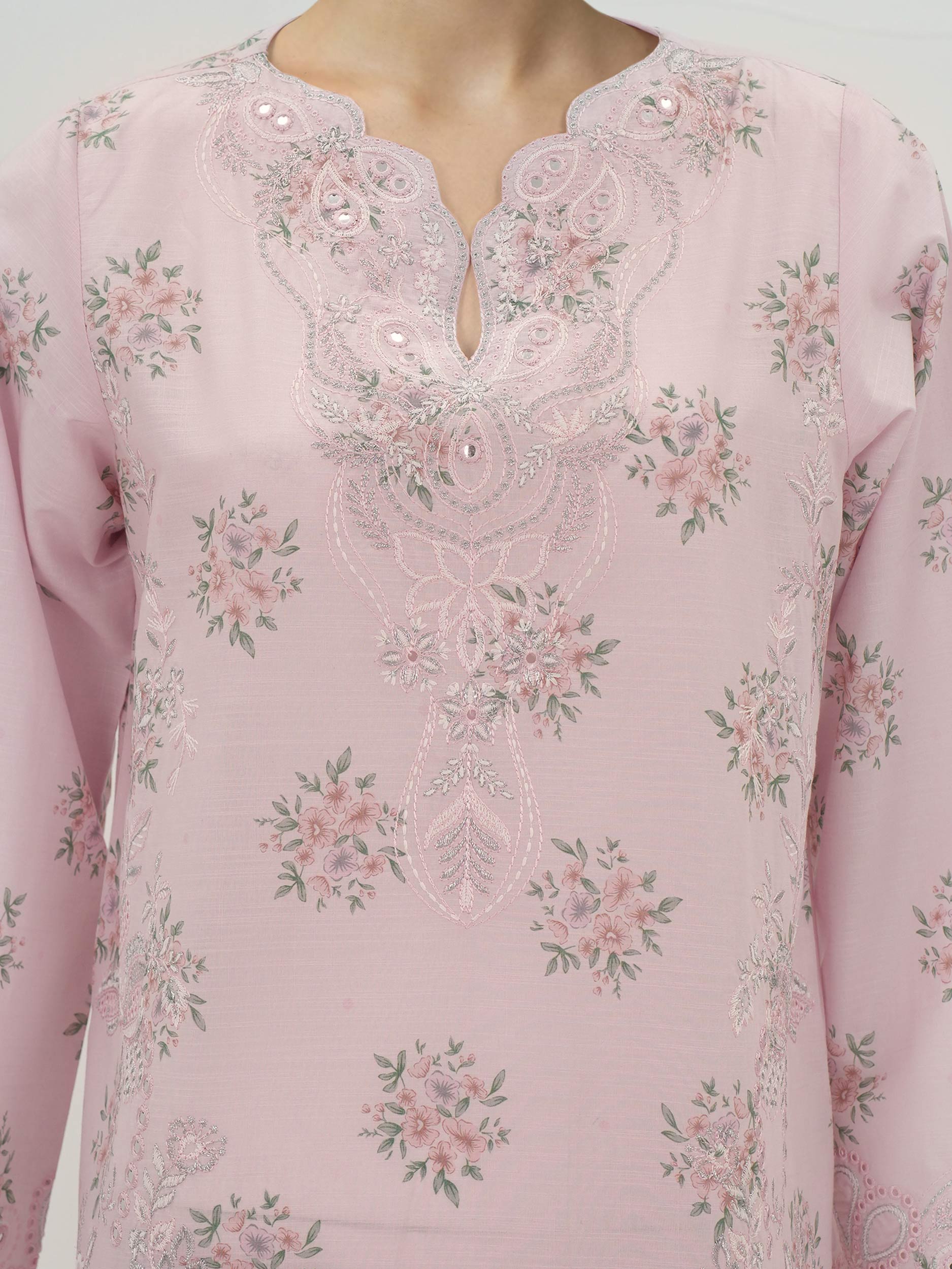 3 Piece Lawn Suit- Embroidered (Unstitched) 
