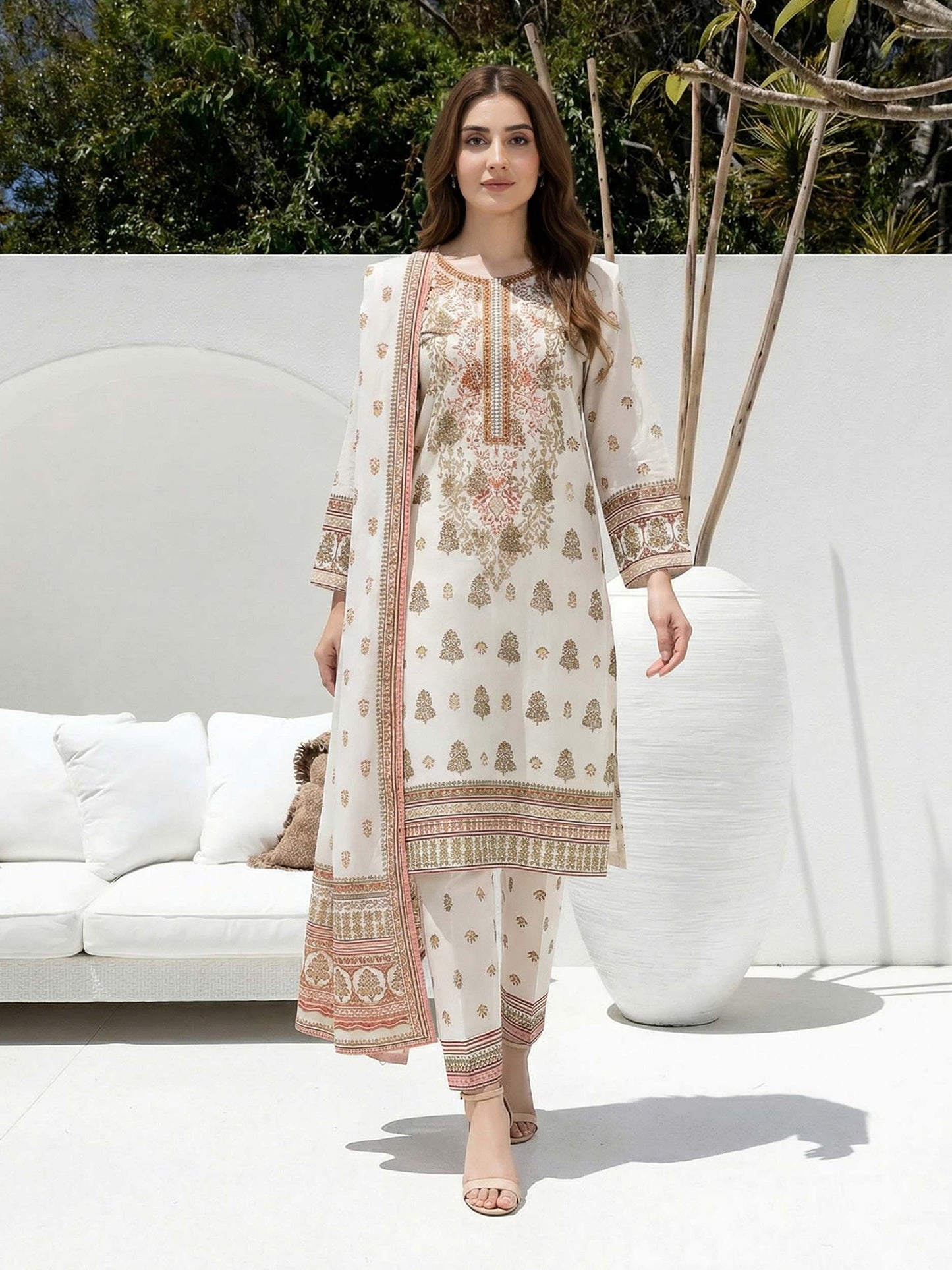 3 Piece Lawn Suit- Embroidered (Unstitched)