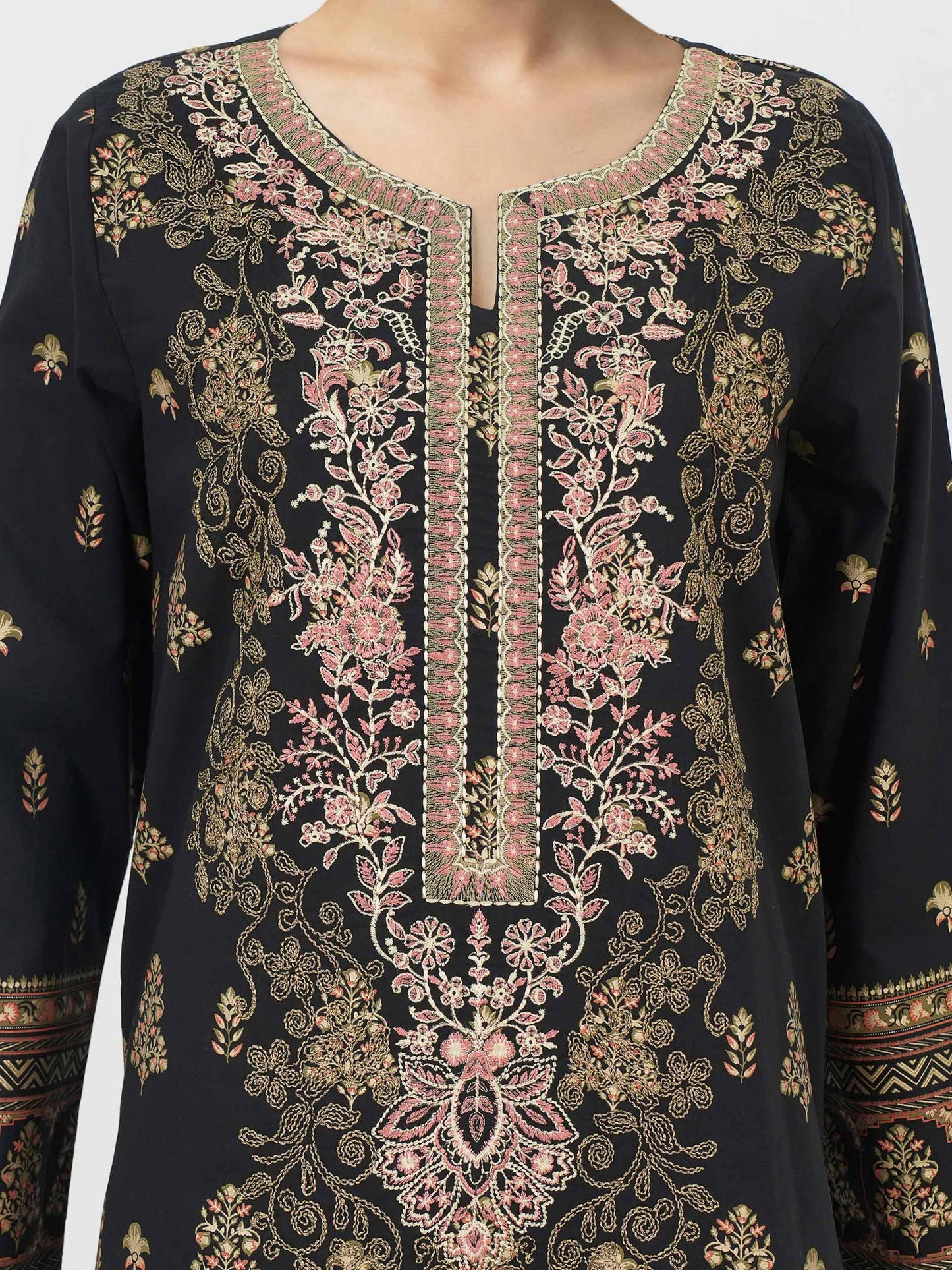 3 Piece Lawn Suit- Embroidered (Unstitched)