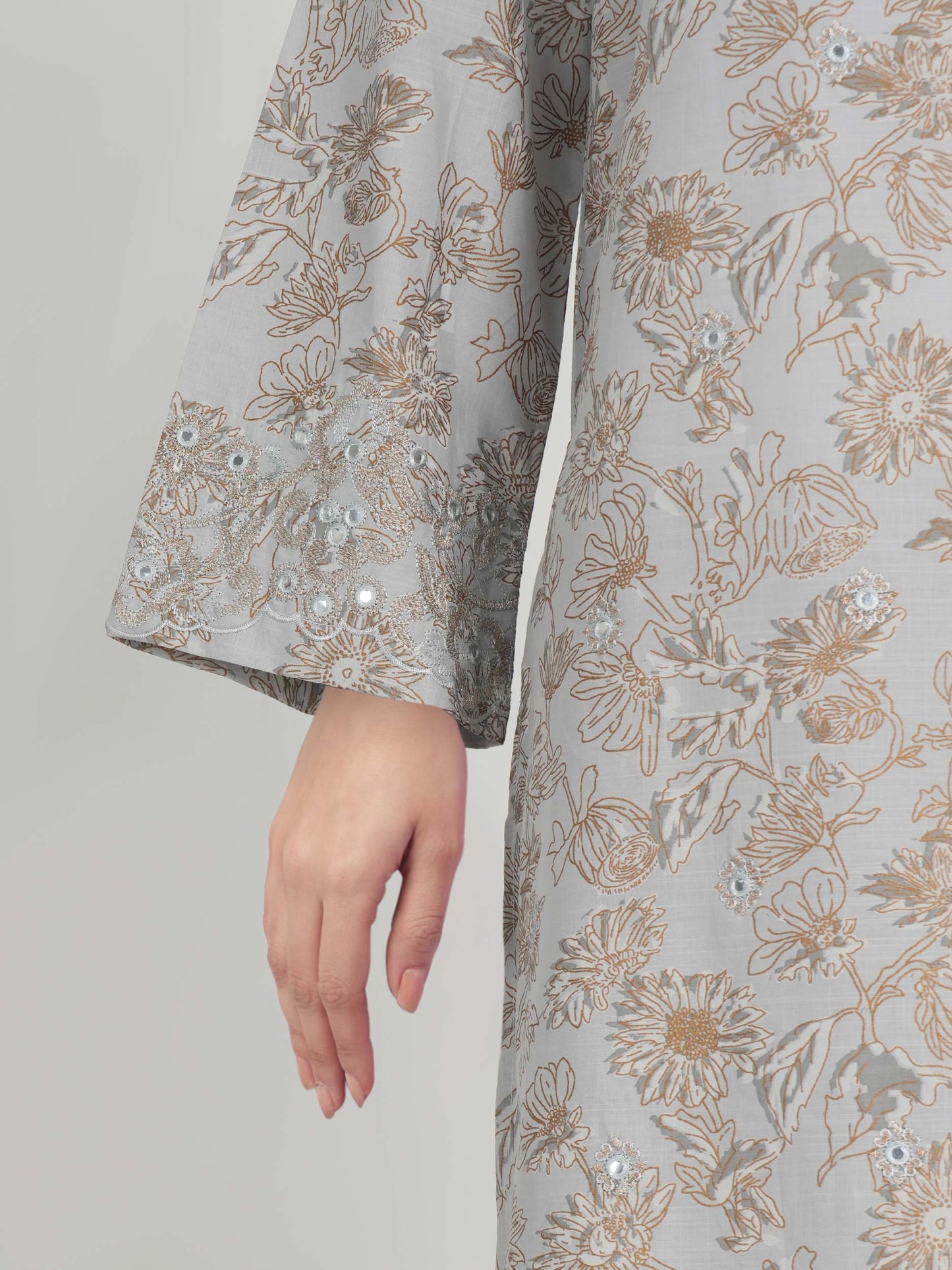 3 Piece Lawn Slub Suit- Embroidered (Unstitched)