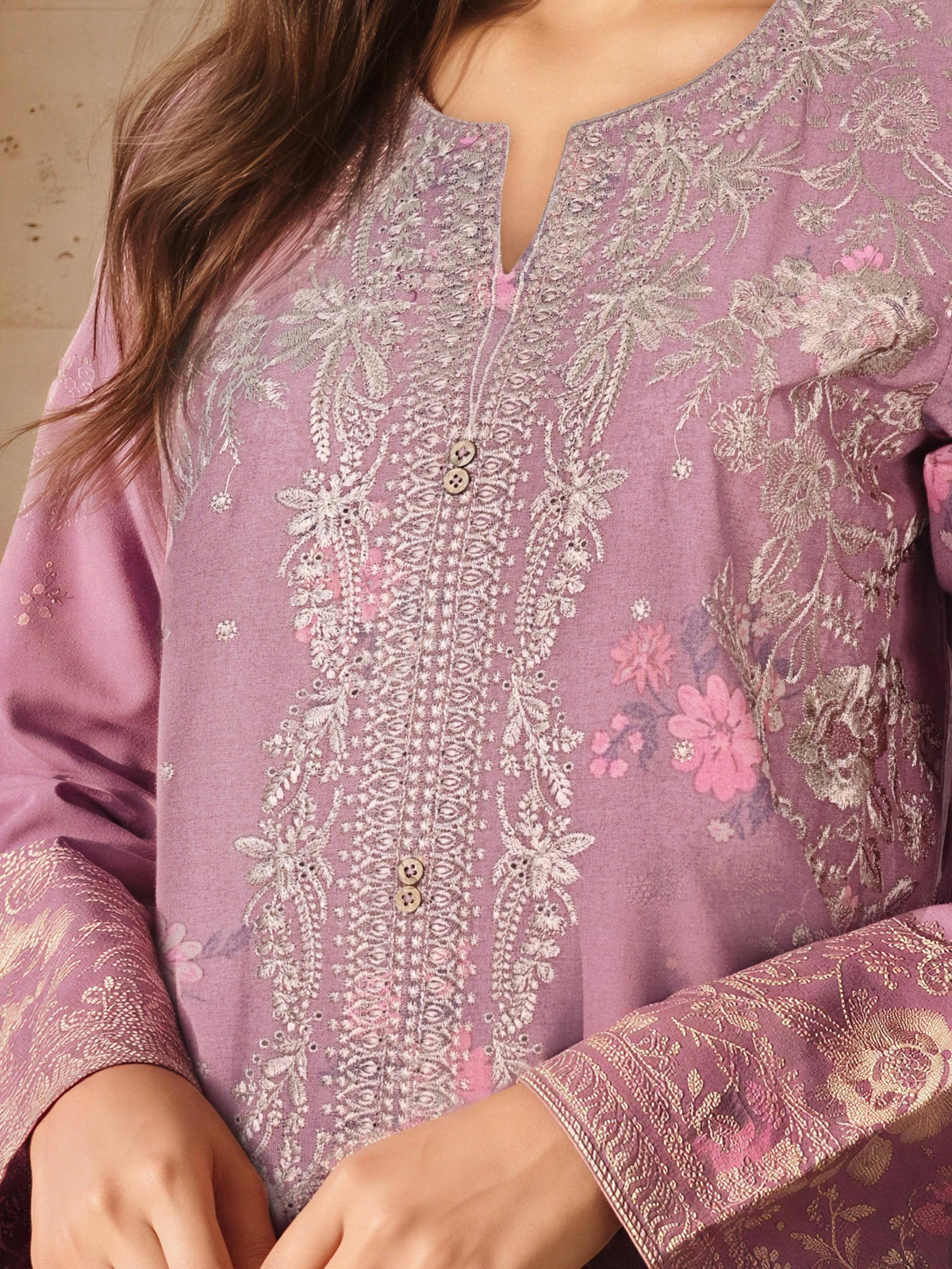 3 Piece Khaddar Suit- Embroidered (Unstitched)