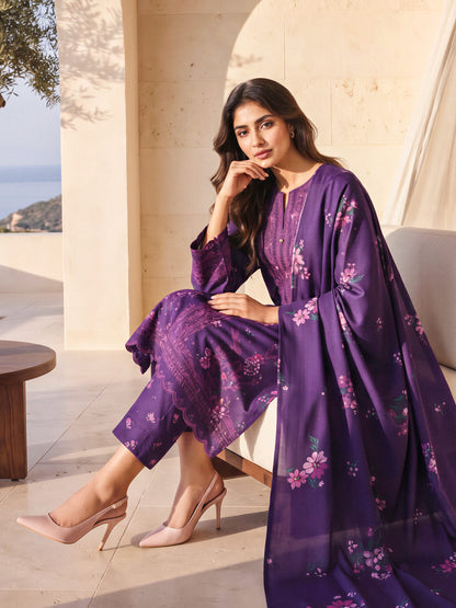 3 Piece Khaddar Suit- Embroidered (Unstitched)