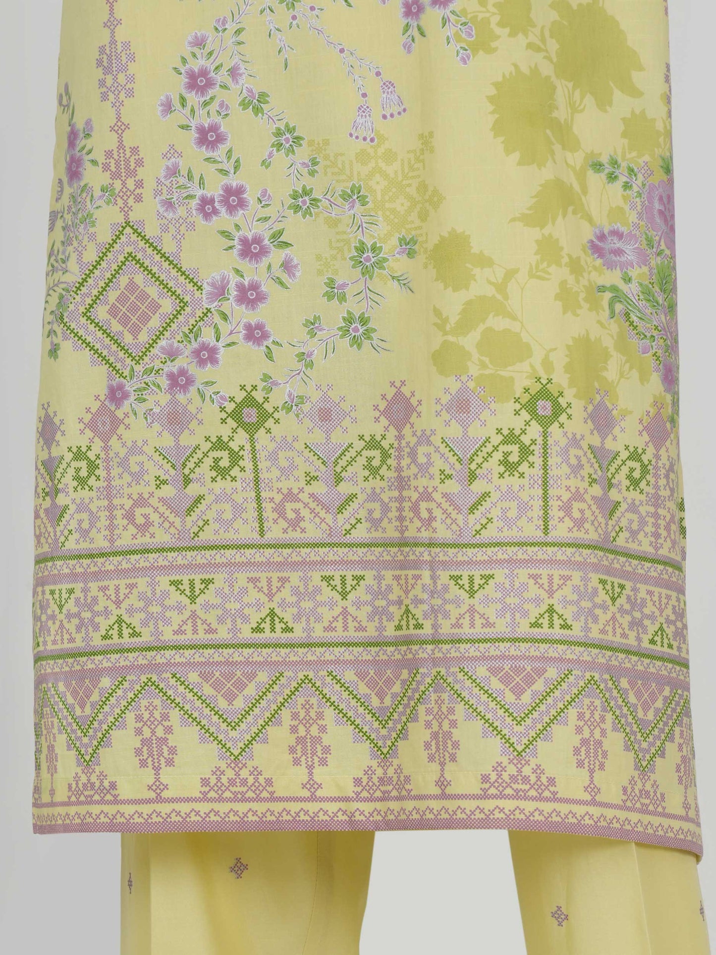 3 Piece Lawn Suit- Embroidered (Unstitched)