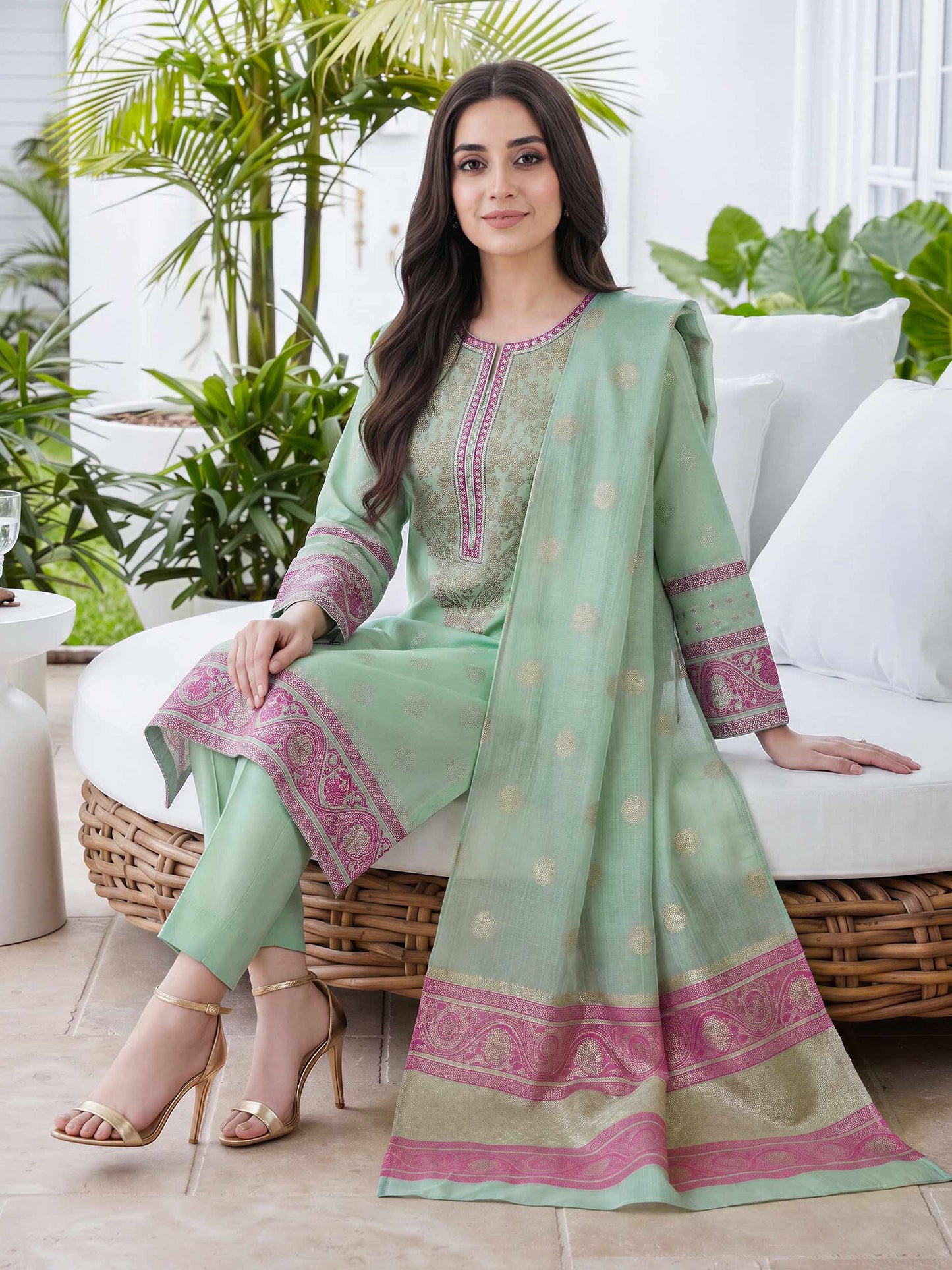 3 Piece Lawn Suit- Embroidered (Unstitched)