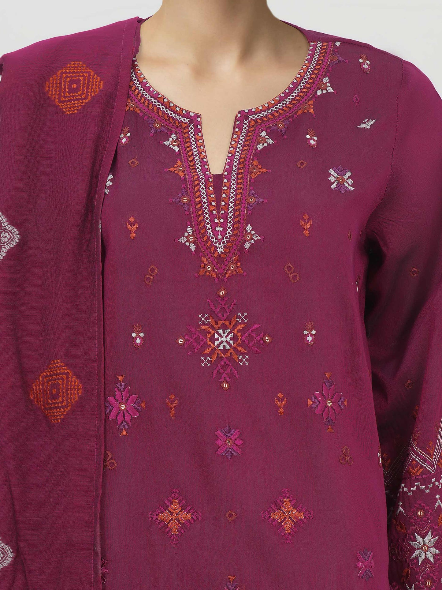3 Piece Raw Silk Suit-Embroidered (Unstitched)
