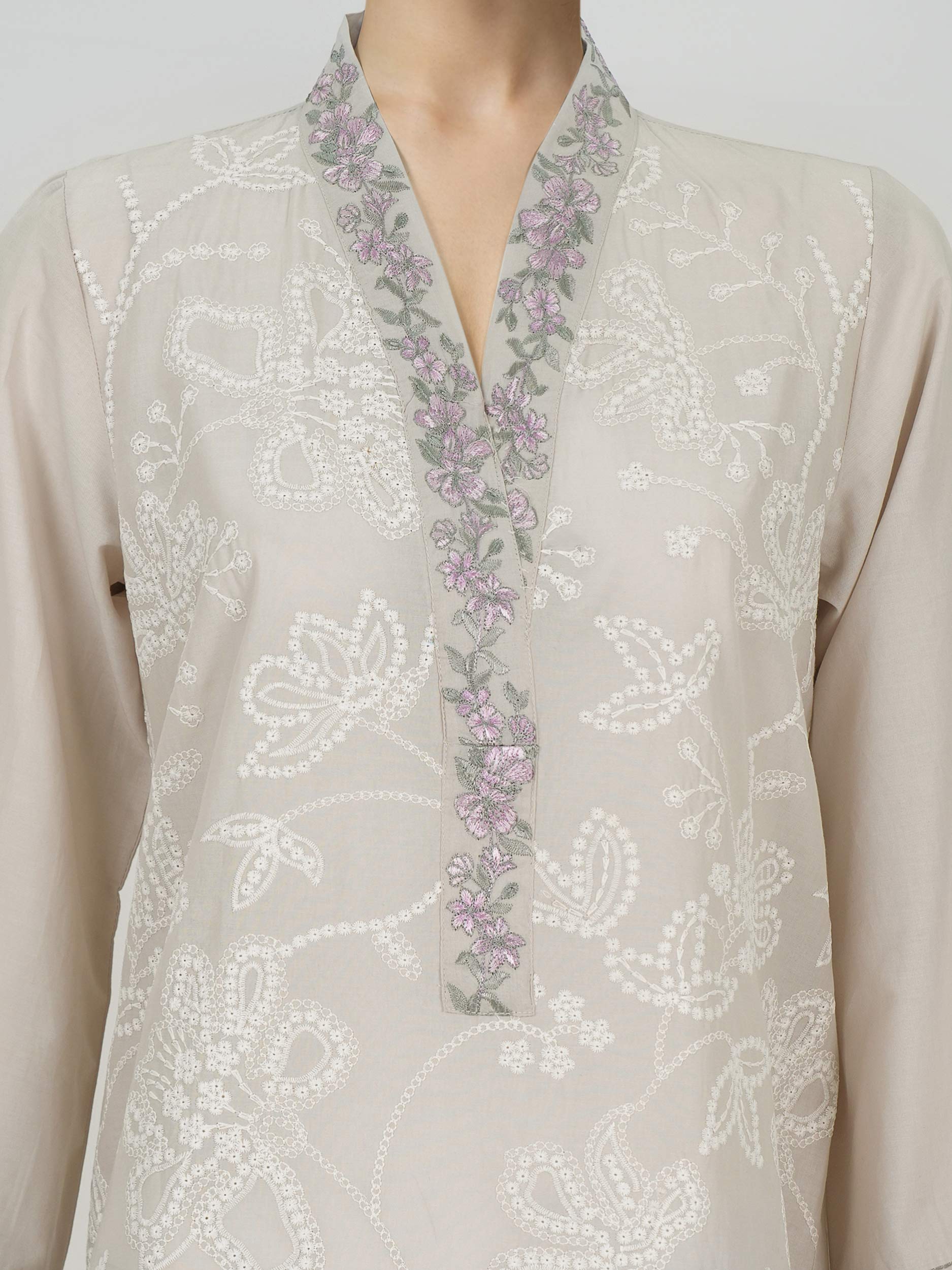 3 Piece Lawn Suit- Embroidered (Unstitched)