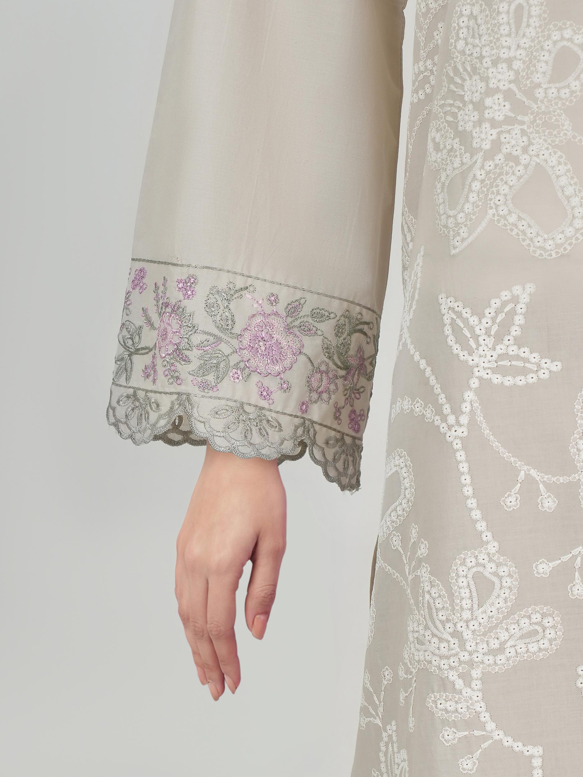 3 Piece Lawn Suit- Embroidered (Unstitched)