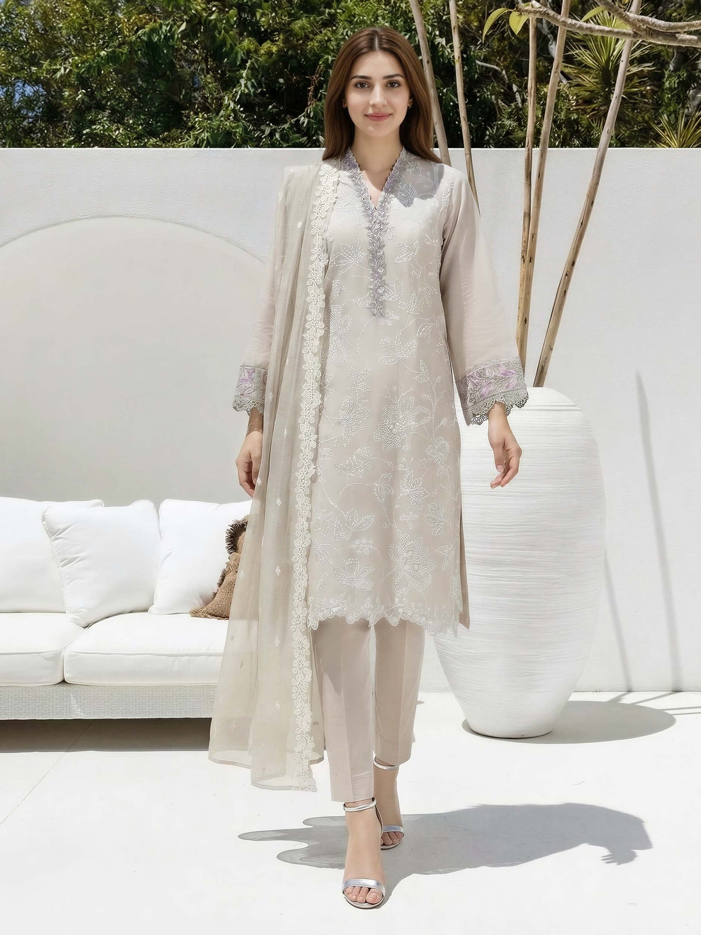 3 Piece Lawn Suit- Embroidered (Unstitched)