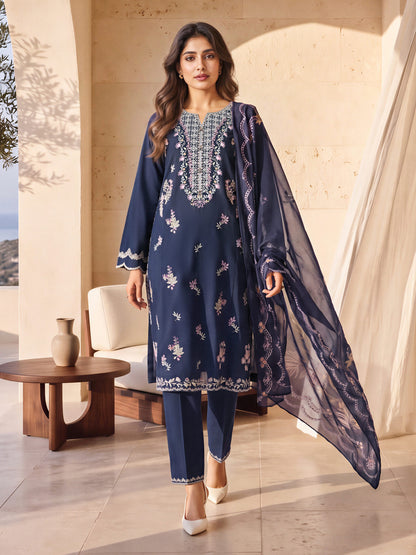 3 Piece Khaddar Suit- Embroidered (Unstitched)