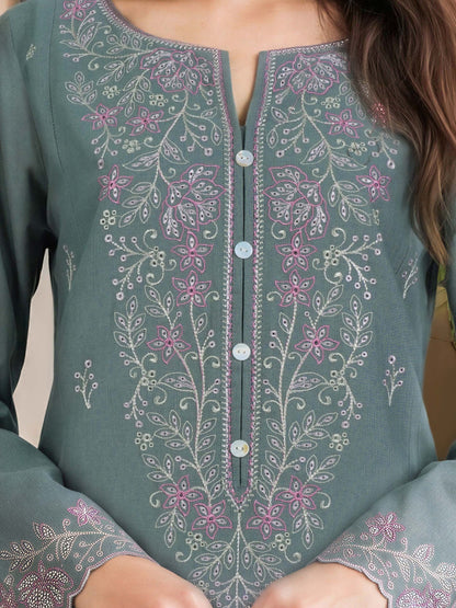 3 Piece Slub Khaddar Suit- Embroidered (Unstitched)