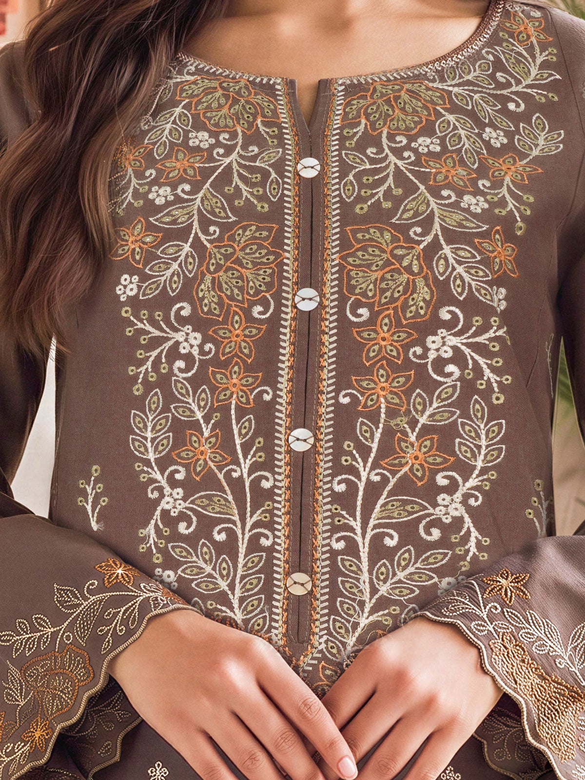 3 Piece Slub Khaddar Suit- Embroidered (Unstitched)