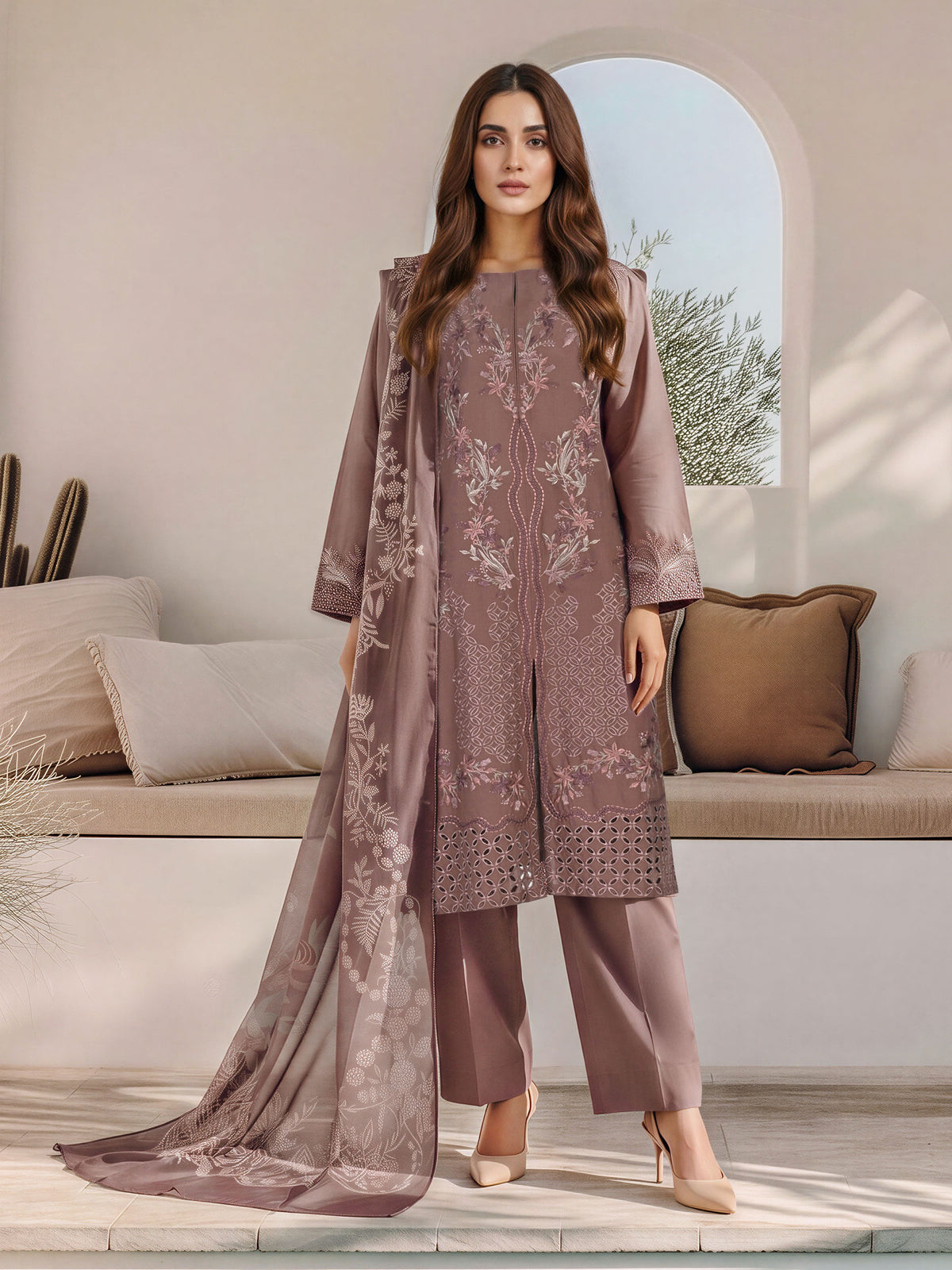3 Piece Khaddar Suit- Embroidered (Unstitched)