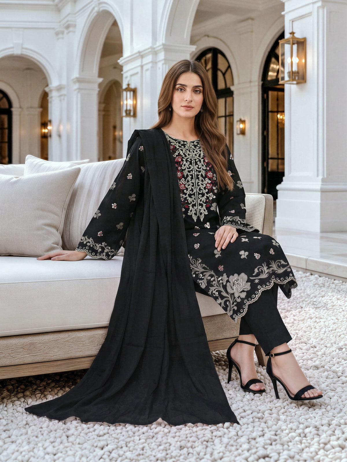 3 Piece Khaddar Suit- Embroidered (Unstitched)