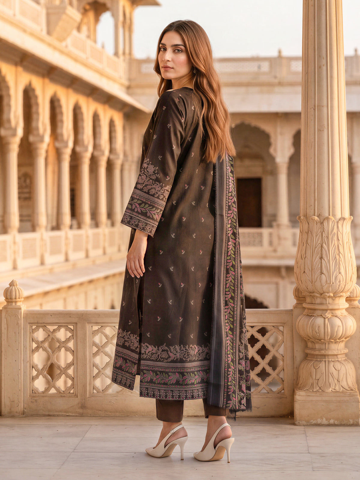 3 Piece Blended Khaddar Suit- Embroidered (Unstitched)